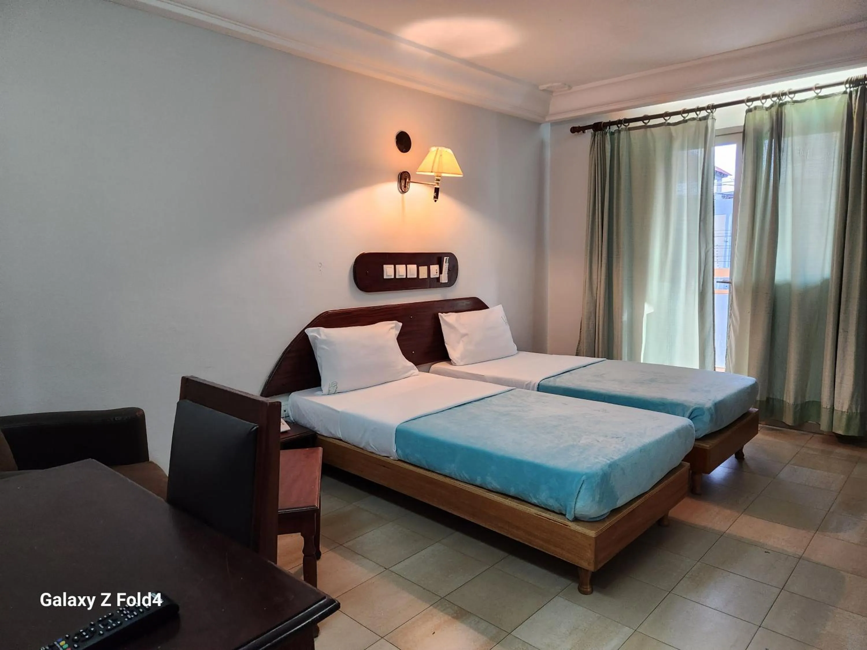 Bed in Golden Hôtel