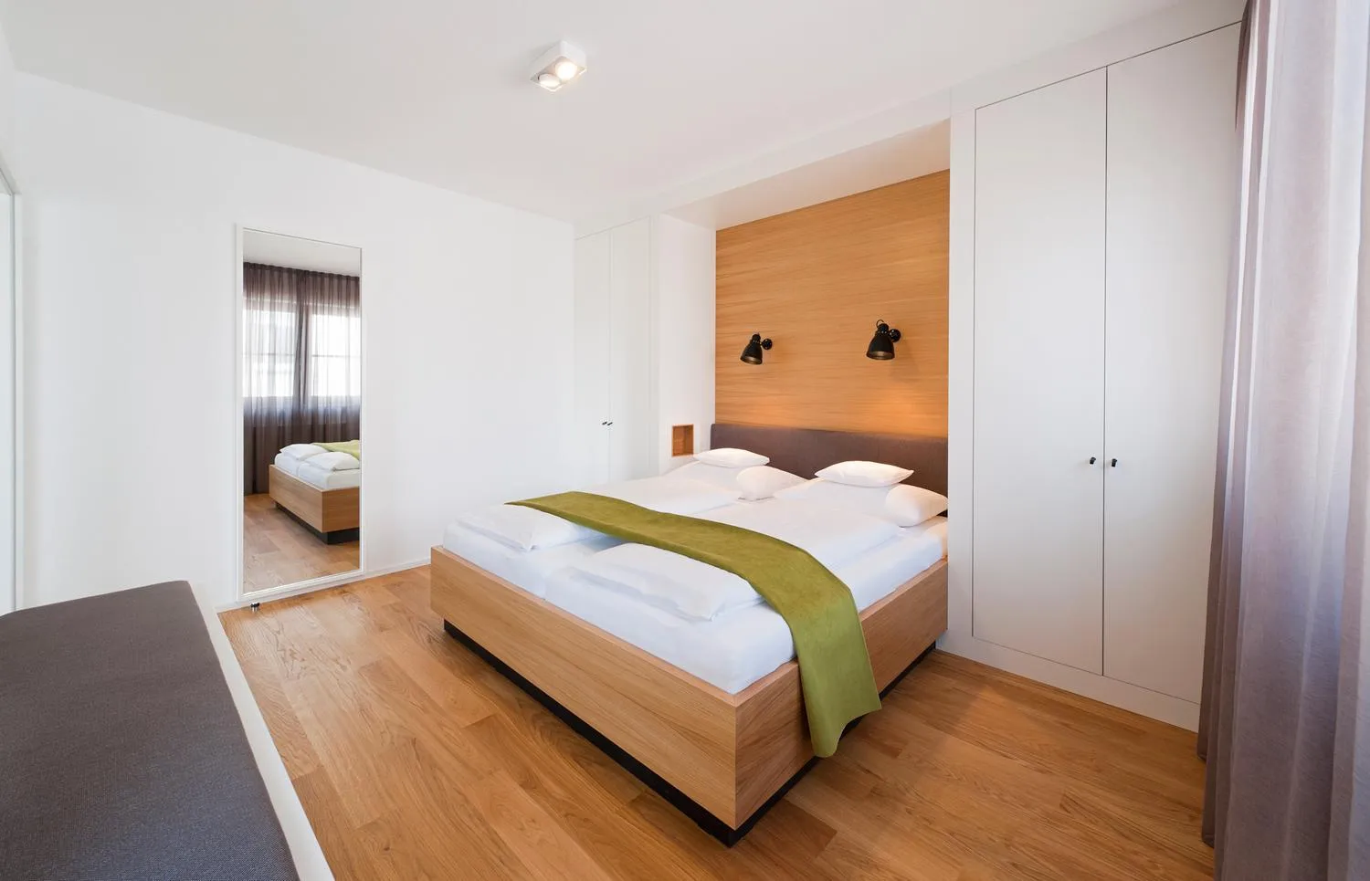 Bed in Apart Rosengarten