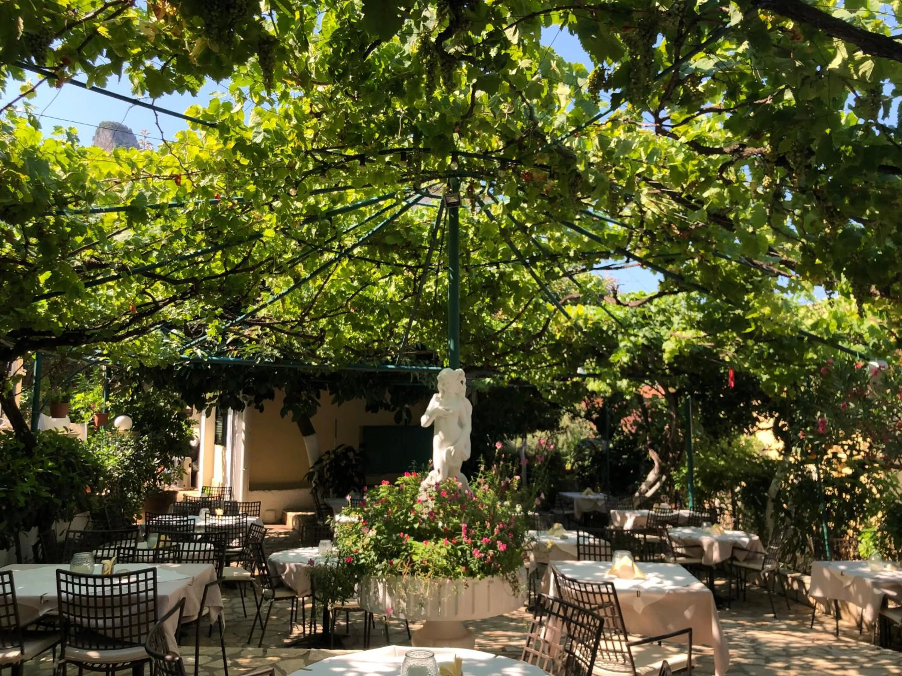 Restaurant/places to eat in Sebastian's - Agios Gordios Beach