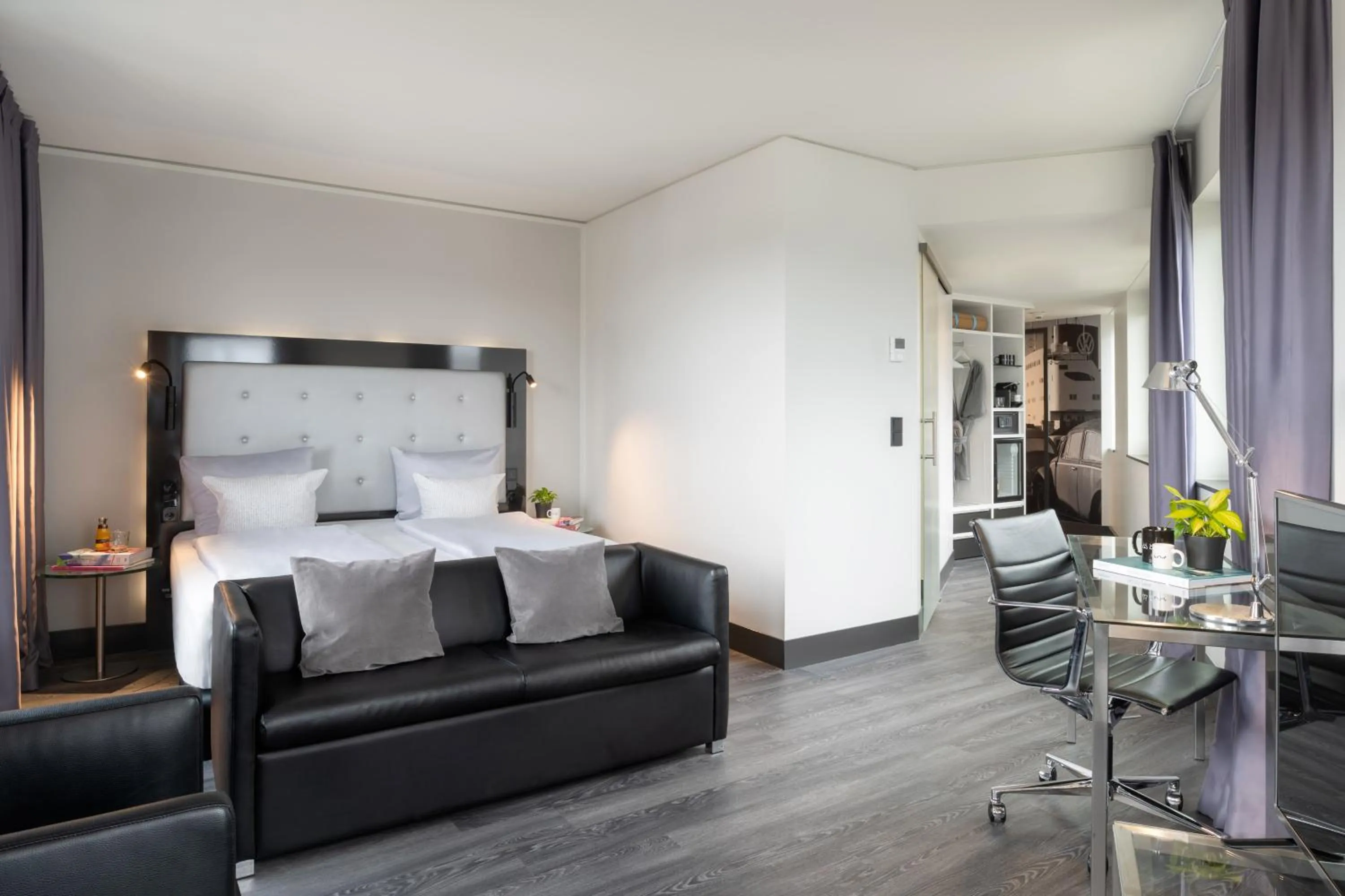 Bed in INNSiDE by Meliá Wolfsburg