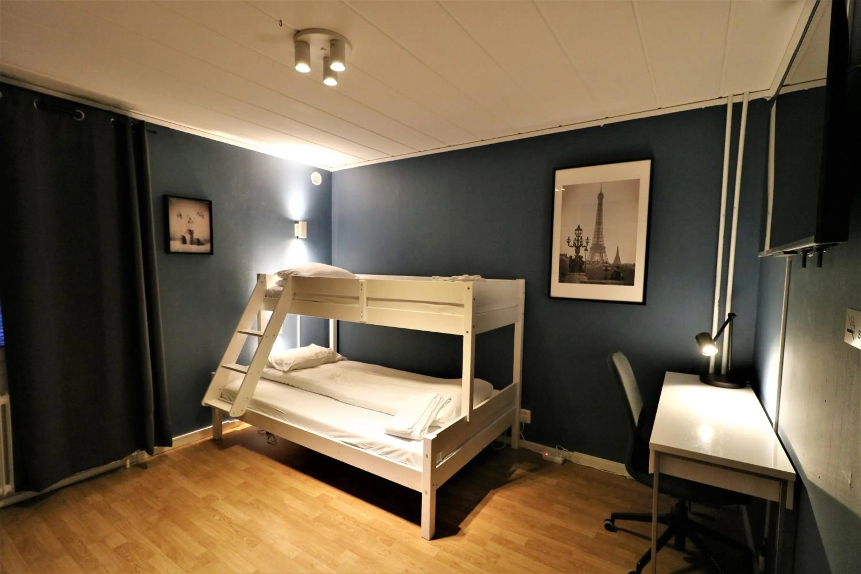 TV and multimedia in RIBO Apartment Arctic