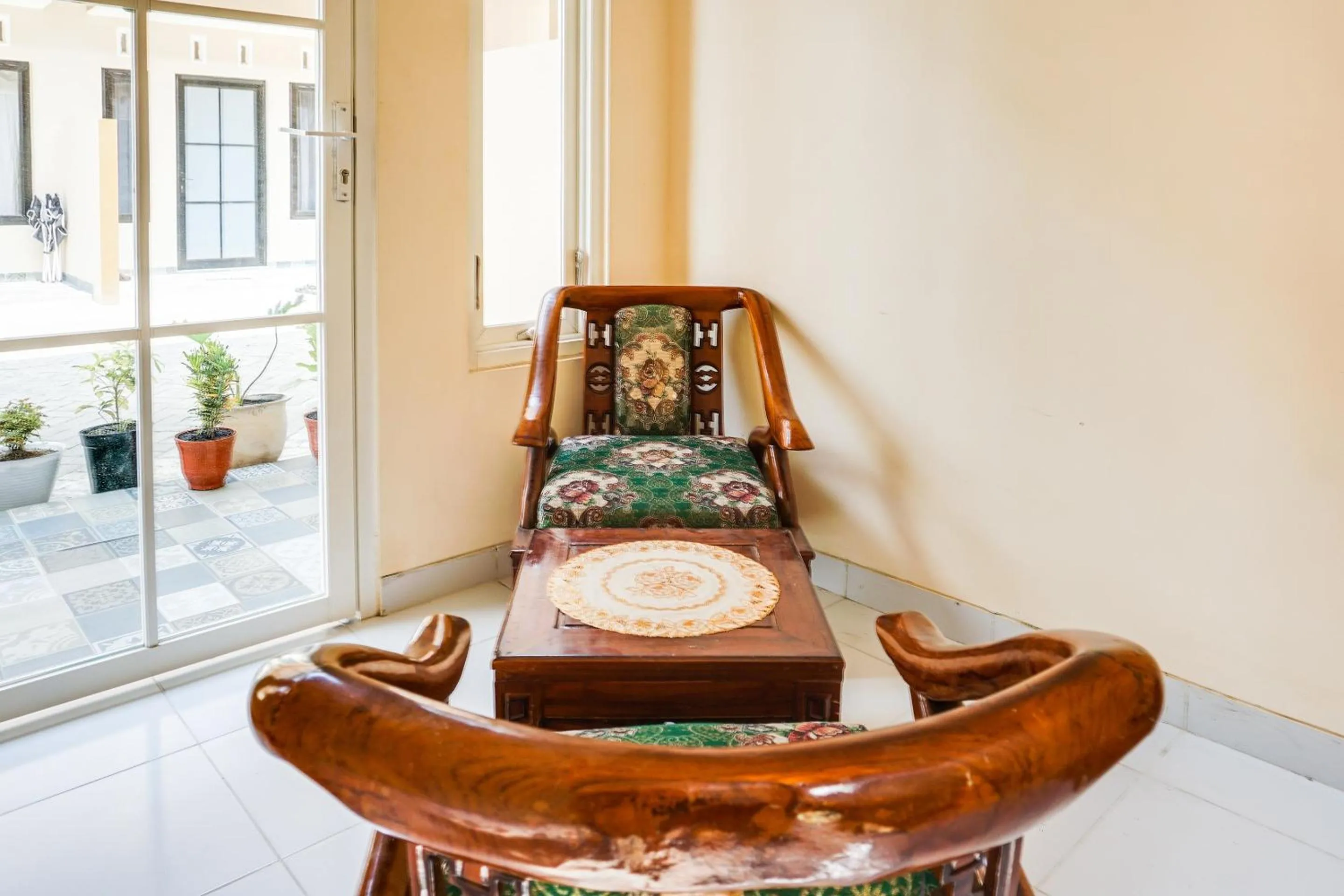 Lobby or reception in OYO Life 91569 Omah Wijaya Kusuma Syariah