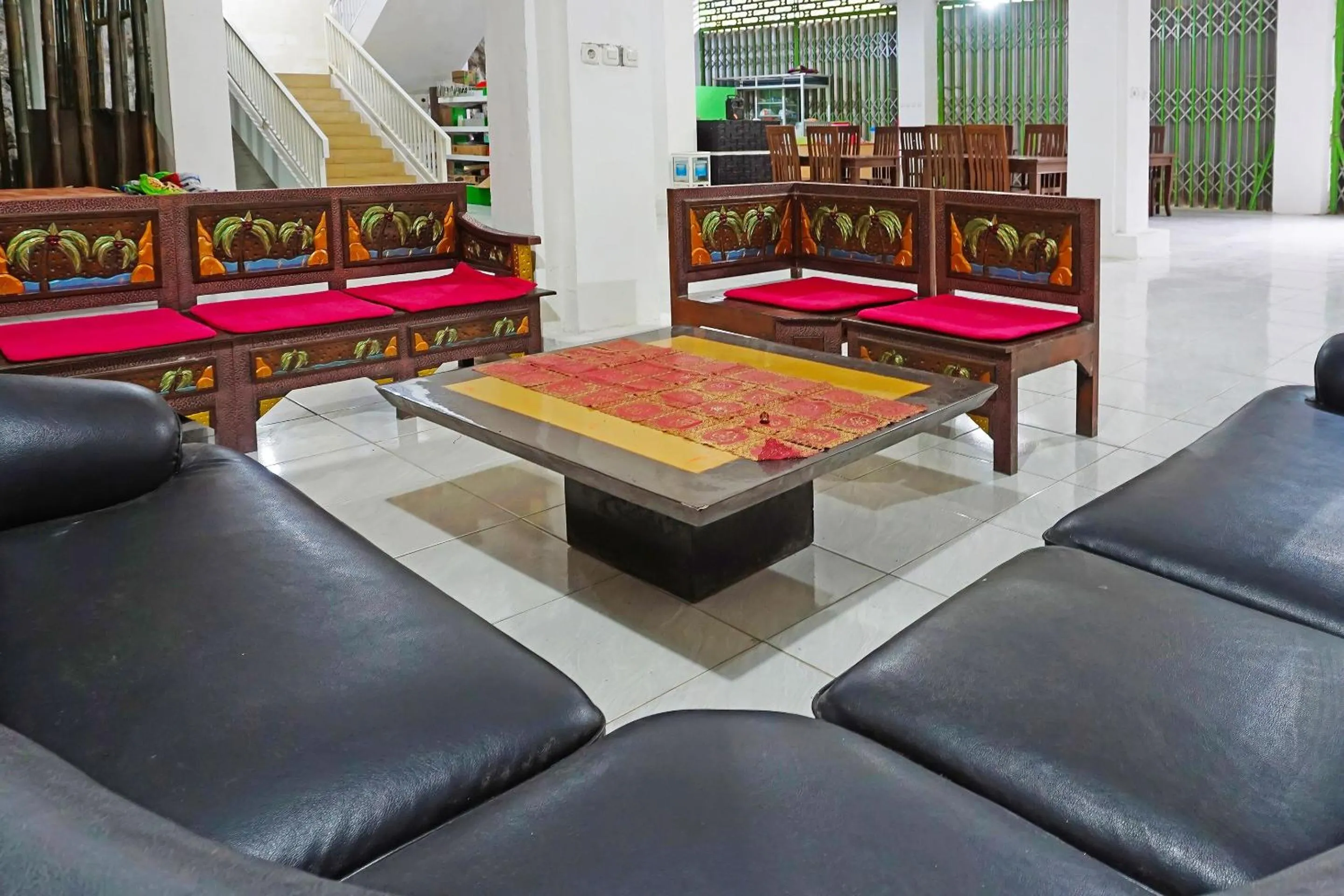 Lobby or reception in OYO LIfe 91571 Hotel Ss Bukit Cemara Syariah