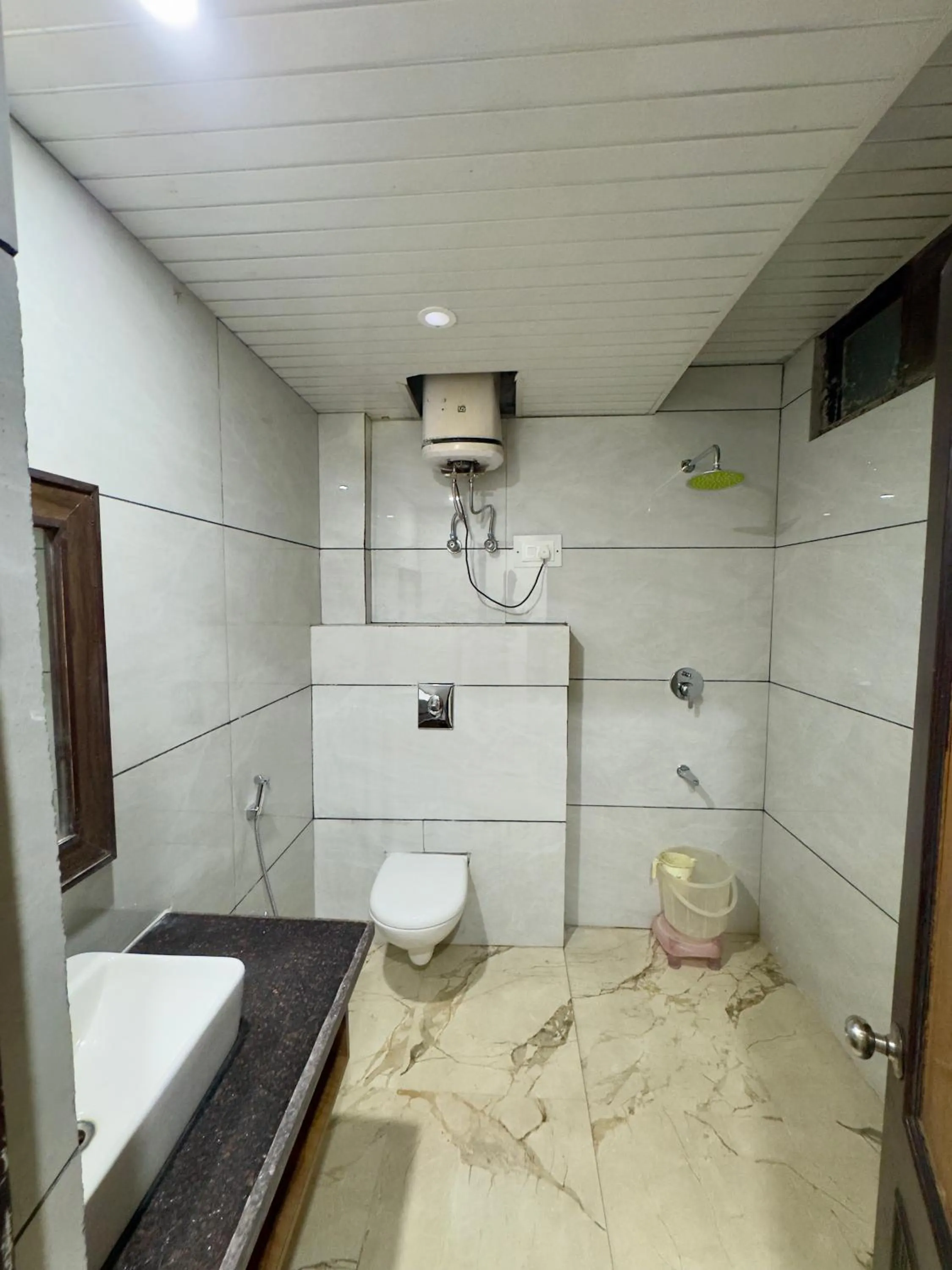 HOTEL Grand JAGDISH RESIDENCY