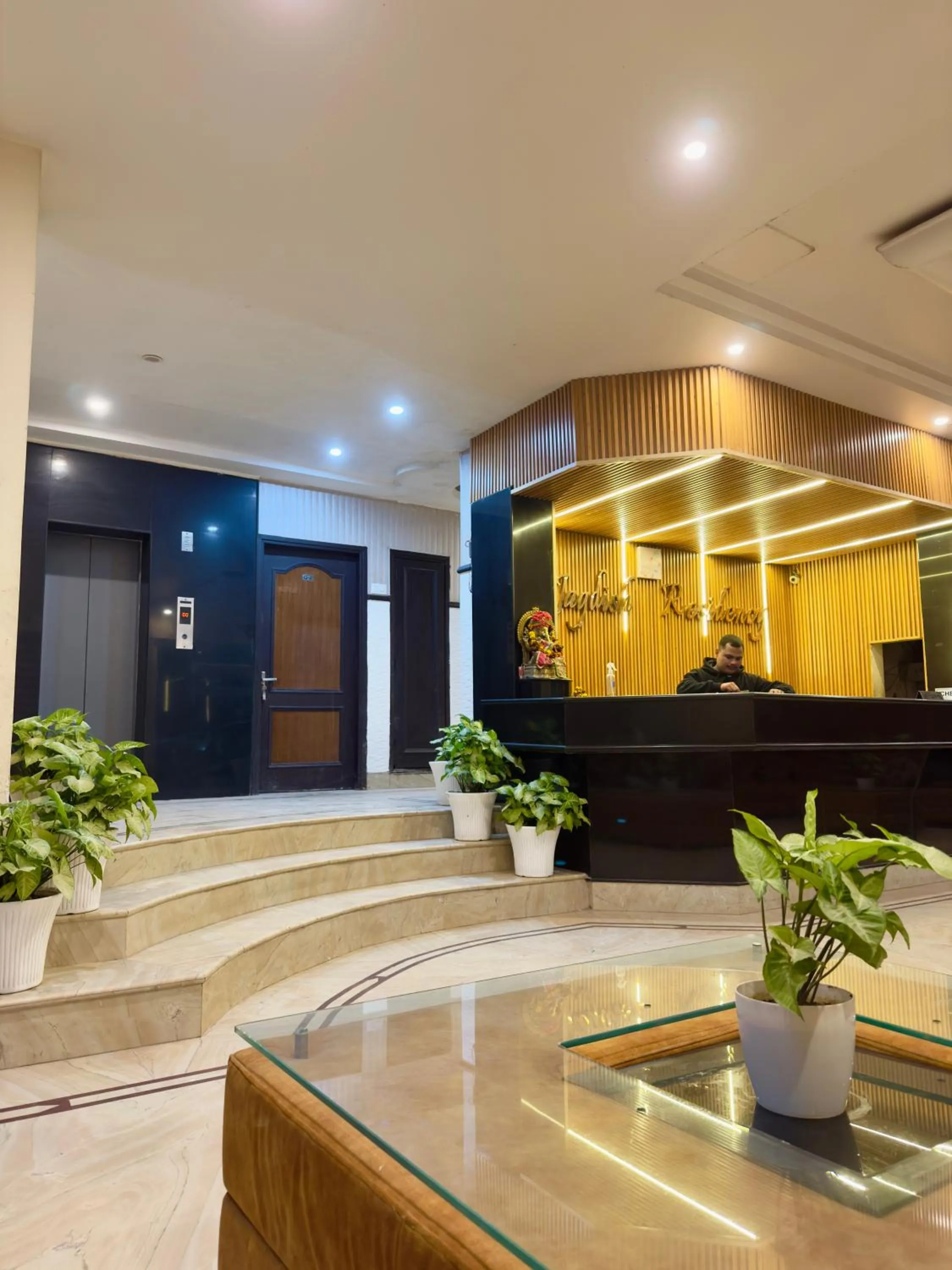 HOTEL Grand JAGDISH RESIDENCY