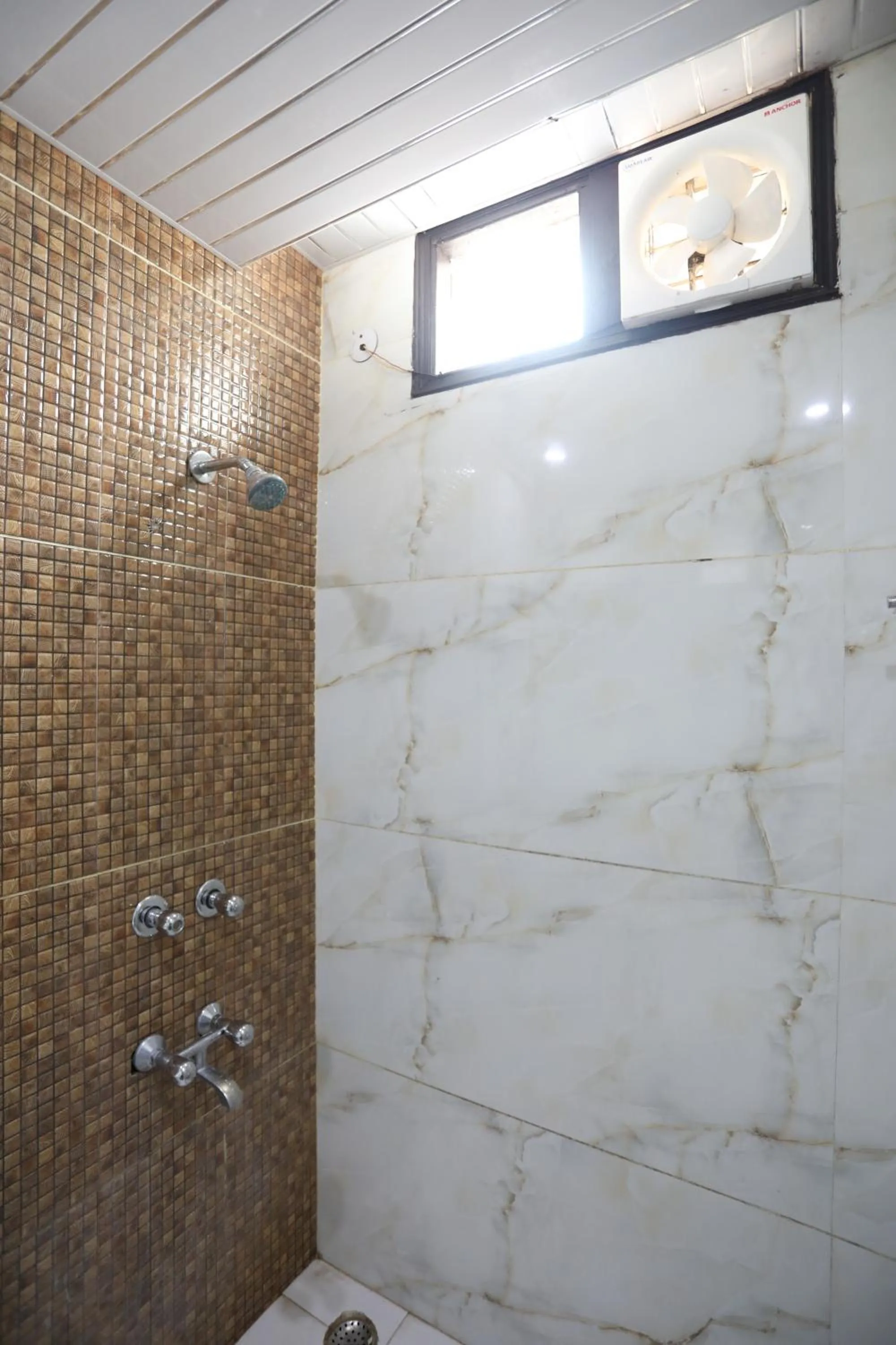 Bathroom in HOTEL Grand JAGDISH RESIDENCY