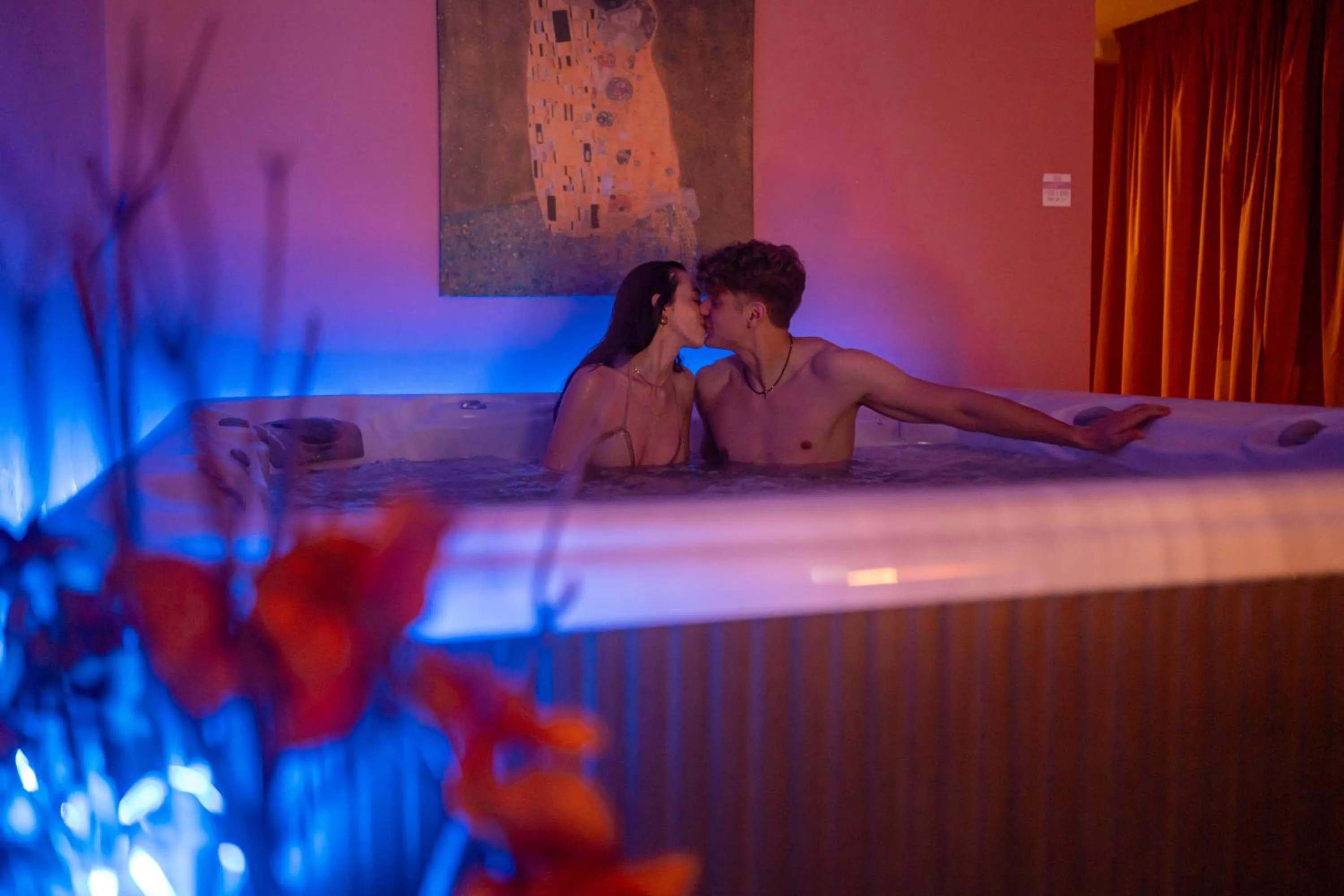 Spa and wellness centre/facilities, Bed in Hotel Dusseldorf