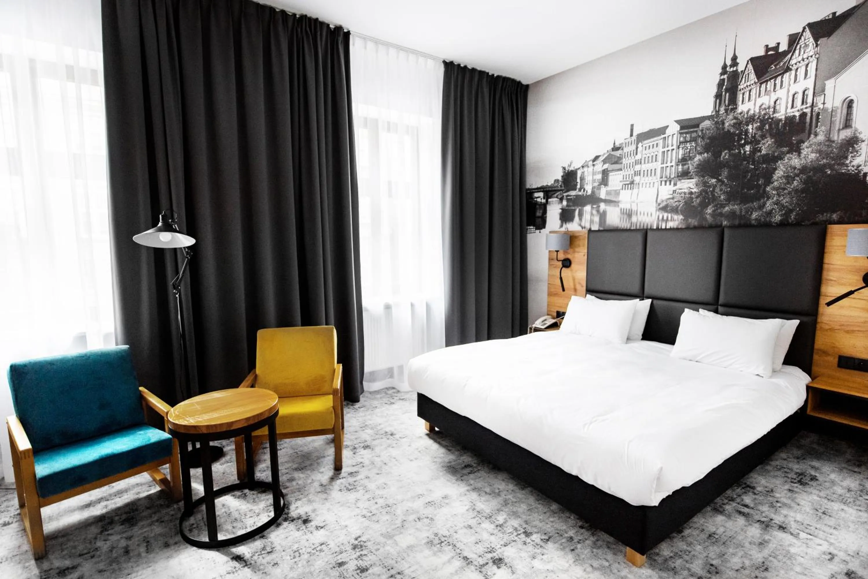 View (from property/room), Bed in Mercure Opole