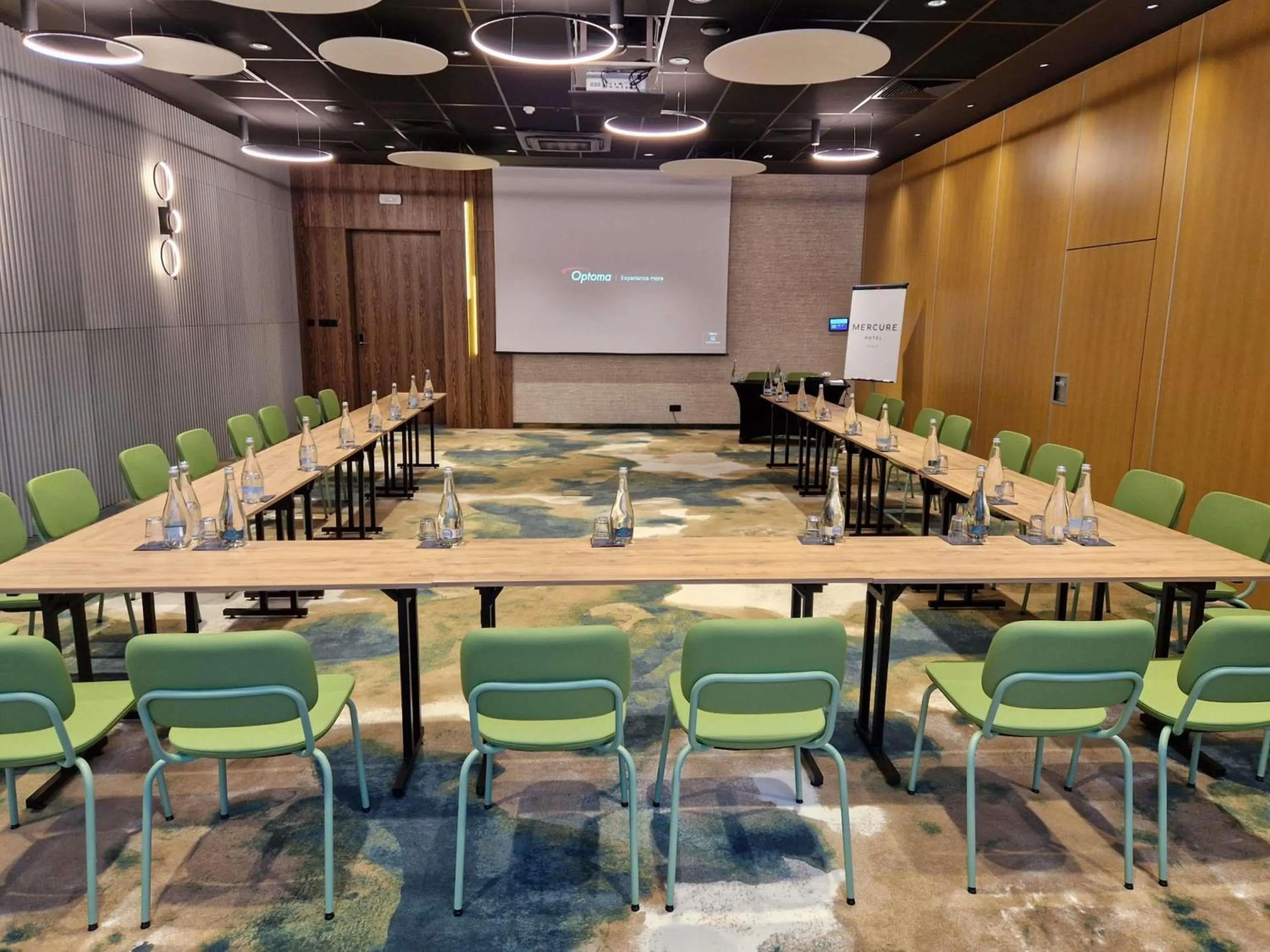 Business facilities in Mercure Opole