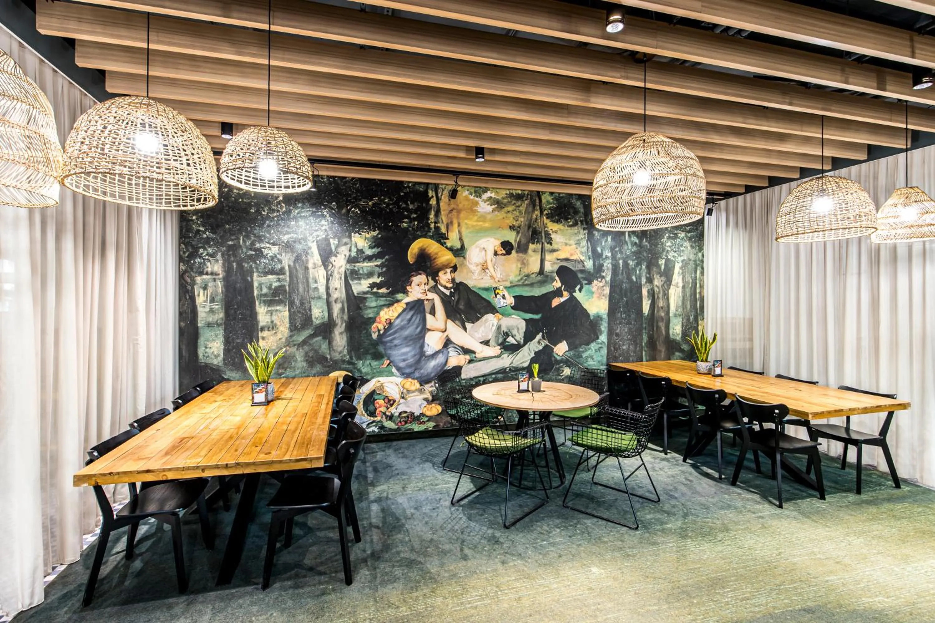 Restaurant/places to eat in Mercure Wrocław Centrum