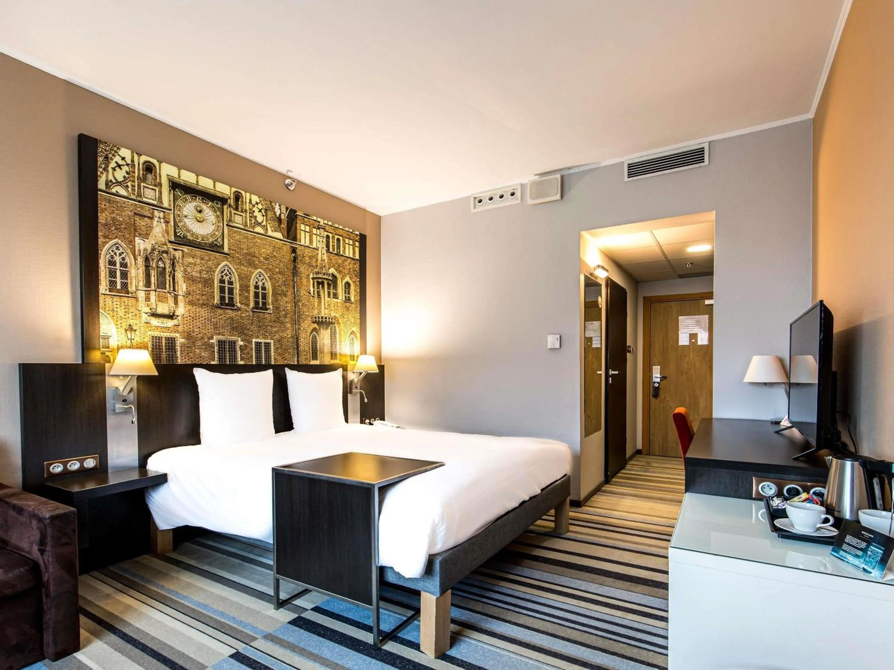 Bedroom, Bed in Mercure Wrocław Centrum