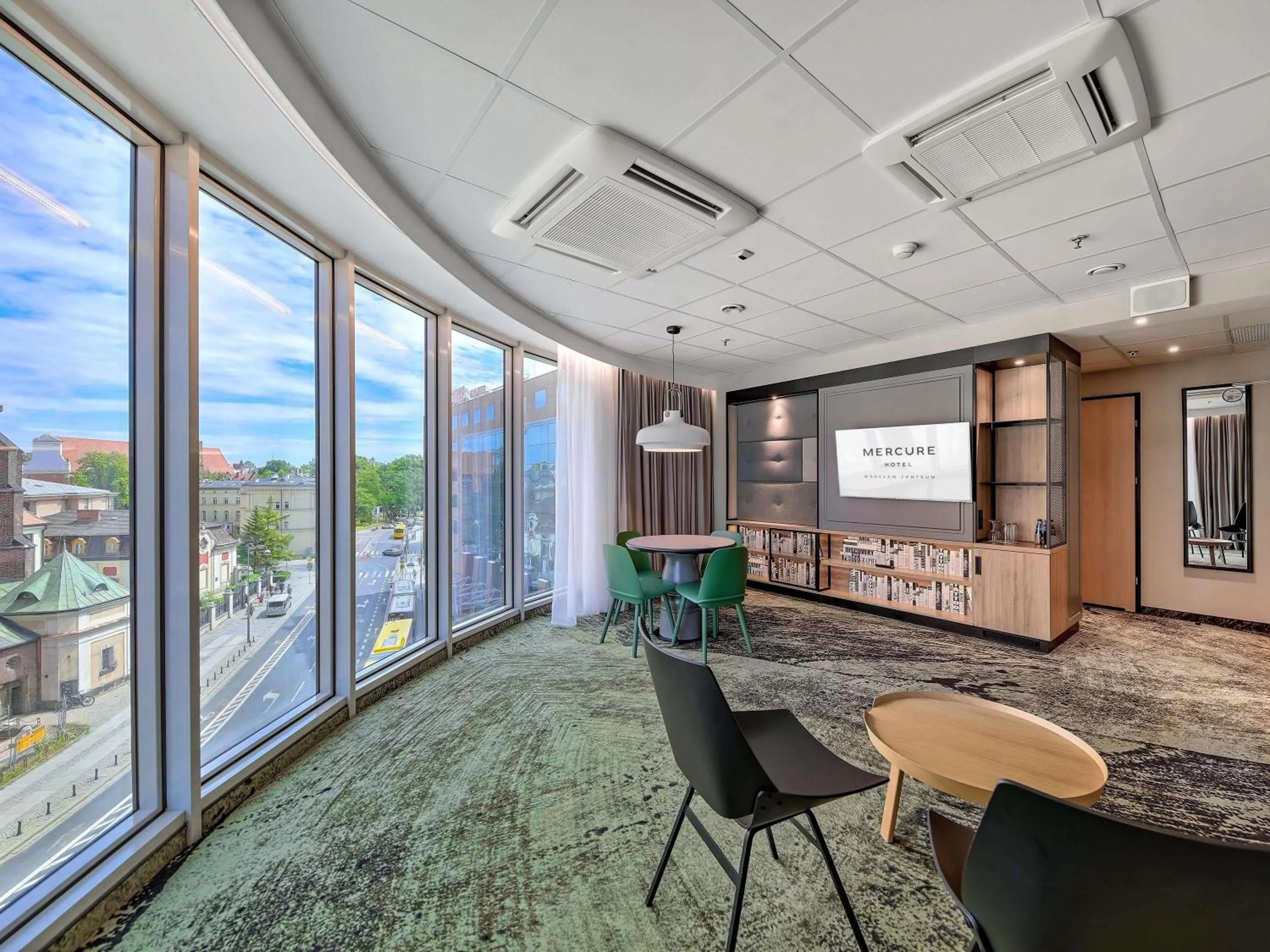 Photo of the whole room in Mercure Wrocław Centrum