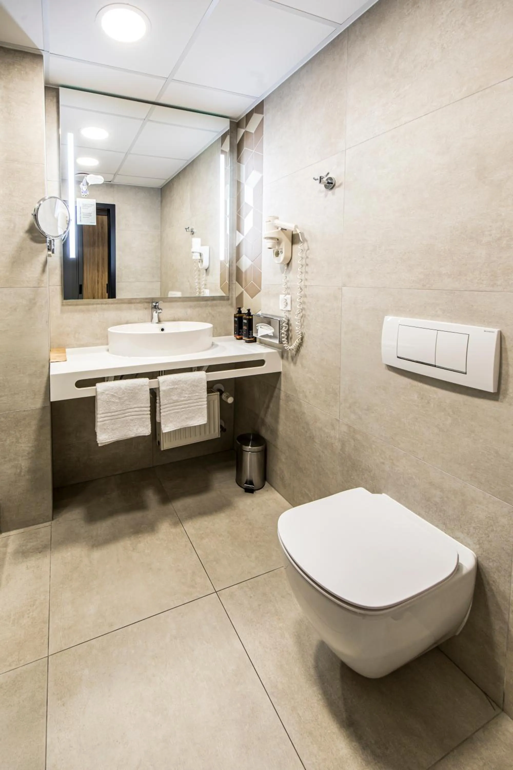 Shower in Mercure Wrocław Centrum