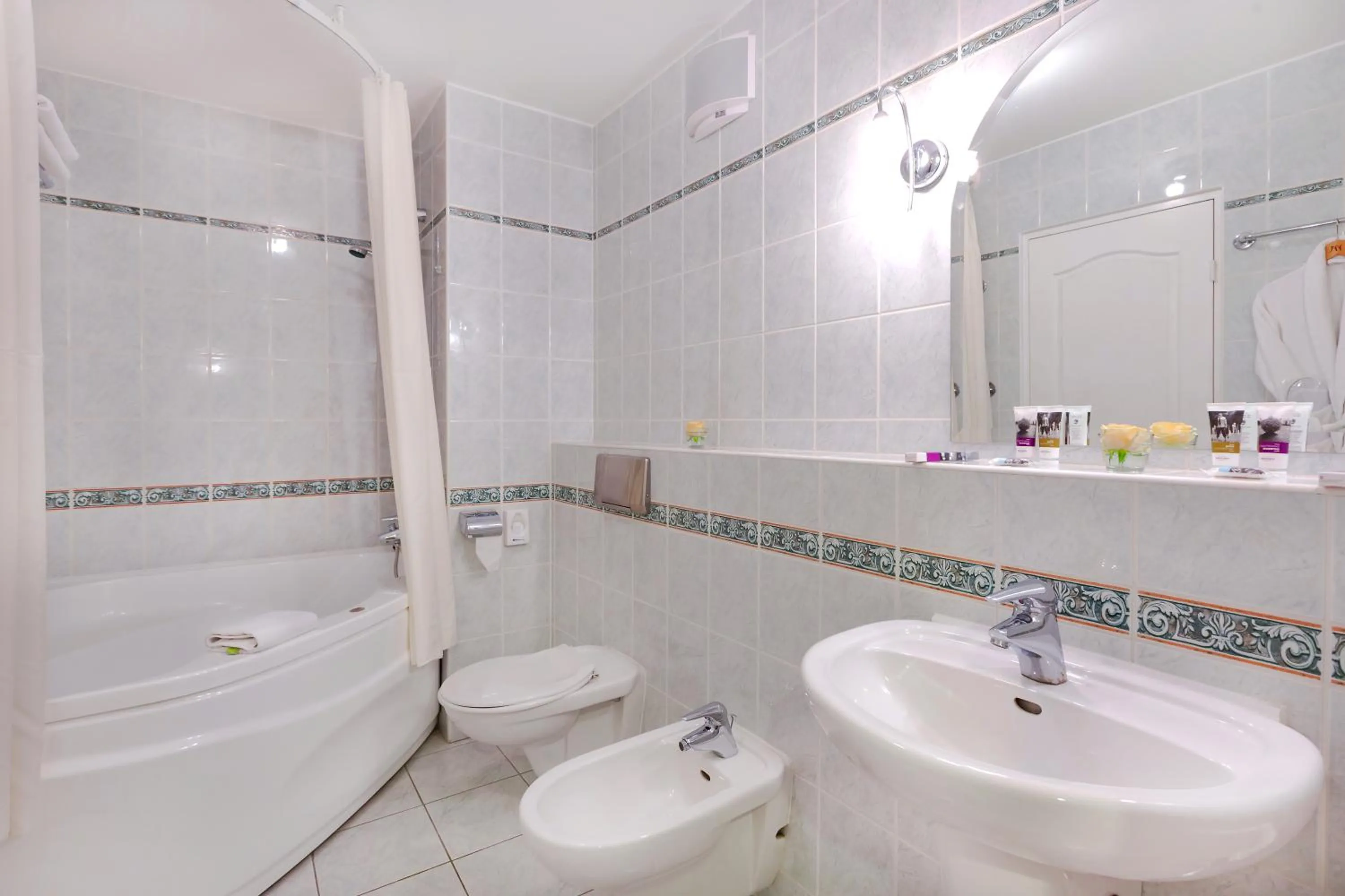 Bathroom in Mercure Czestochowa Centrum