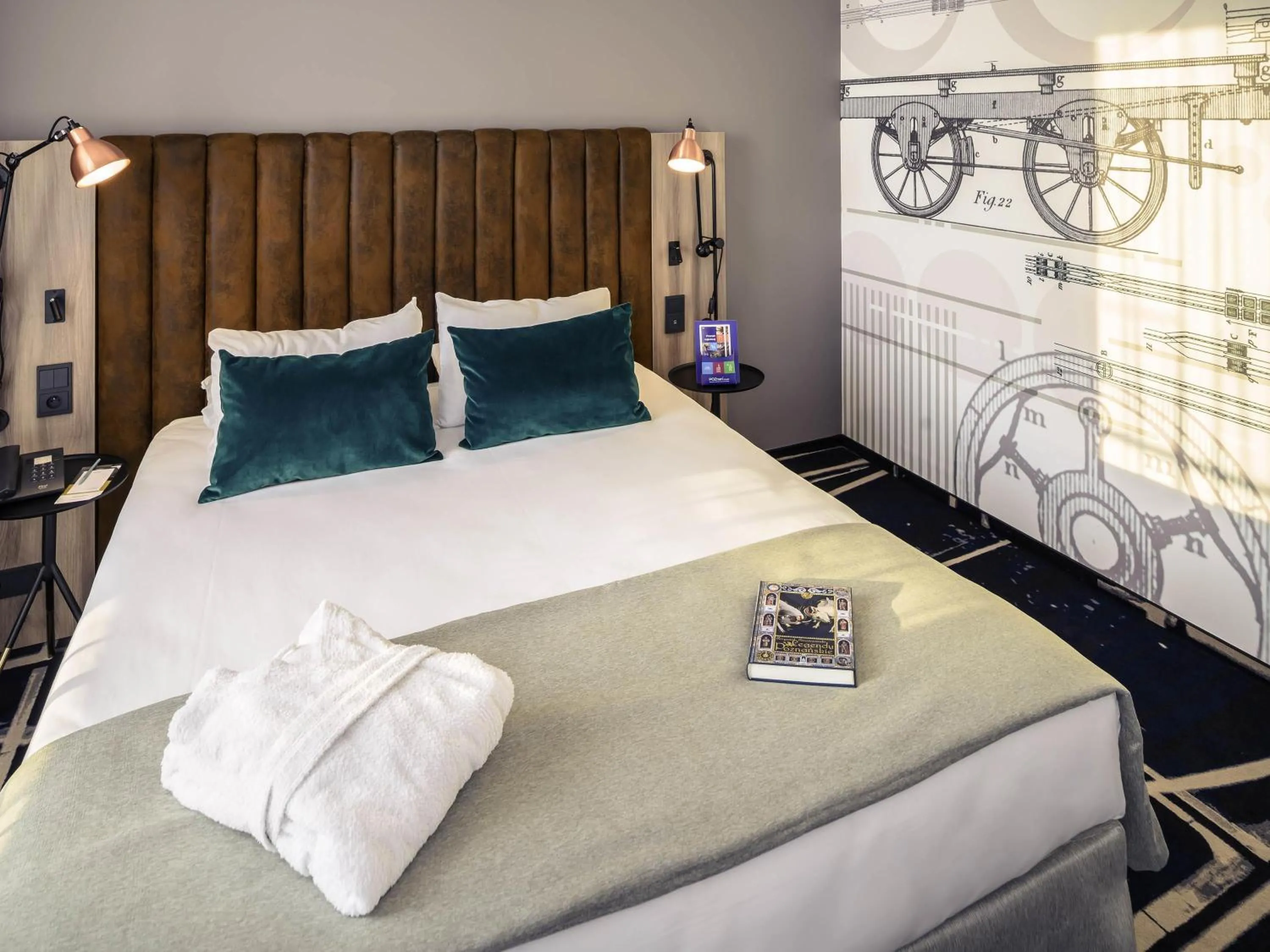 Bedroom, Bed in Hotel Mercure Poznań Centrum