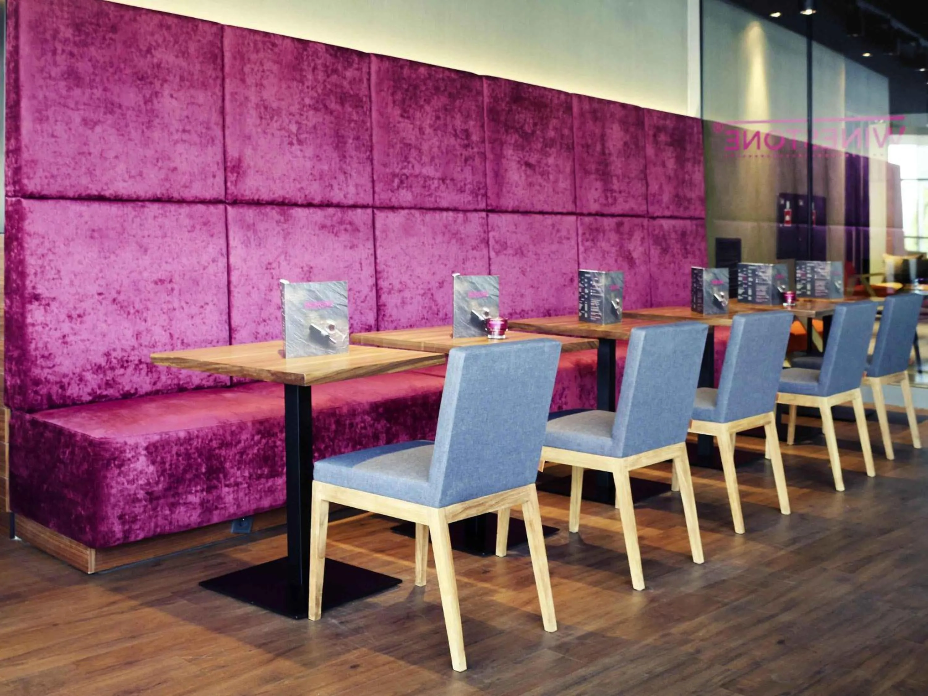 Restaurant/places to eat in Hotel Mercure Poznań Centrum