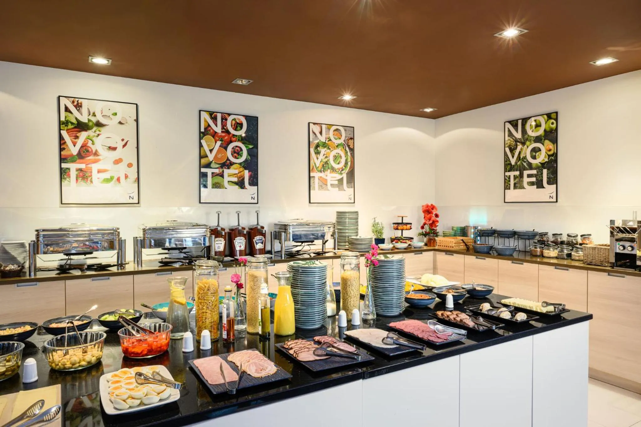 Restaurant/places to eat in Novotel Gdansk Centrum