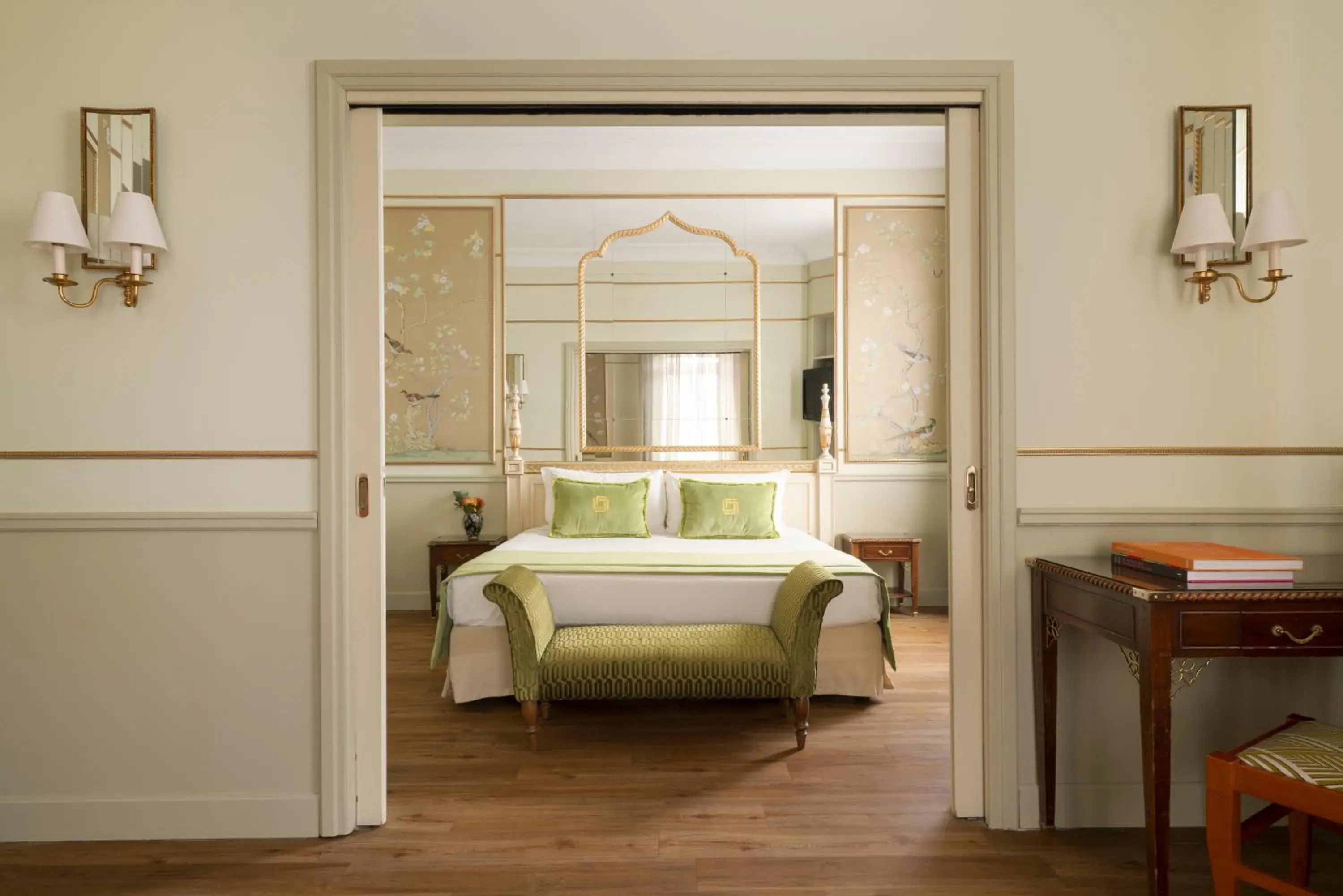 Suite in Hotel Degli Aranci Suite in Hotel Degli Aranci