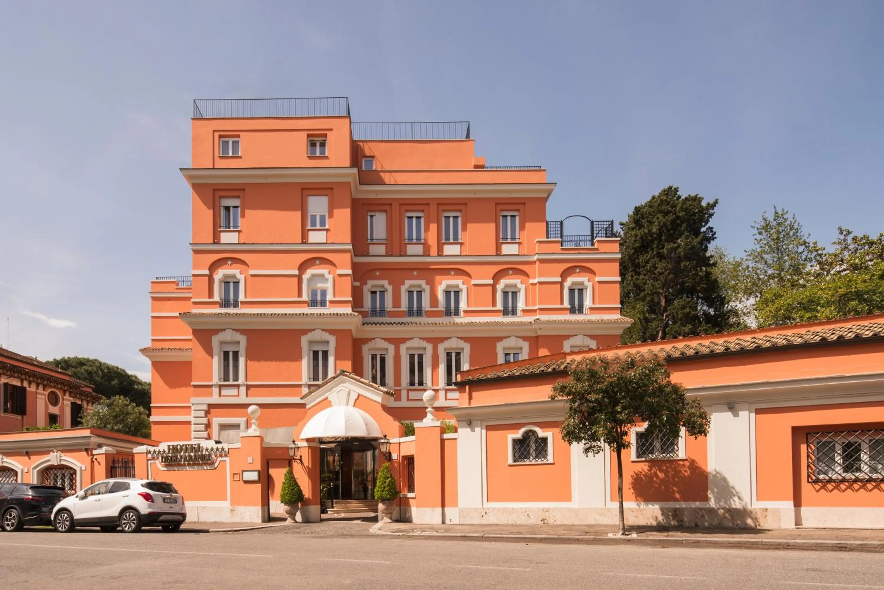 Property building in Hotel Degli Aranci