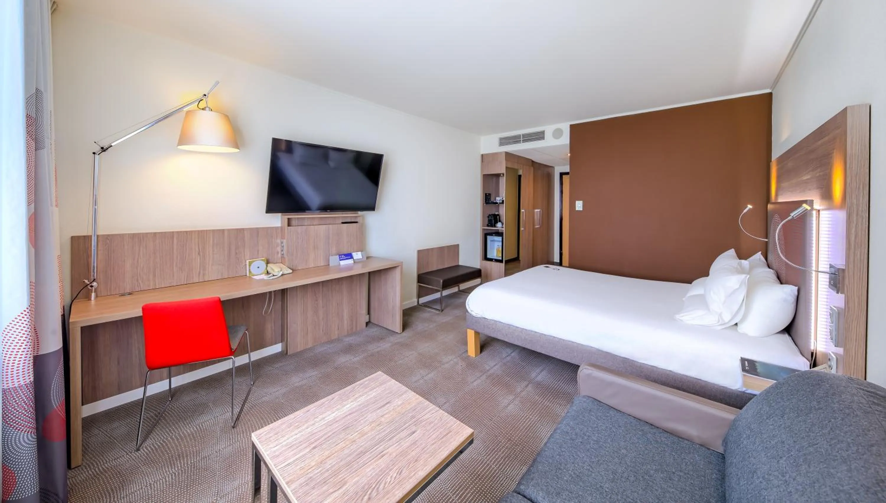 Bed in Novotel Kraków Centrum