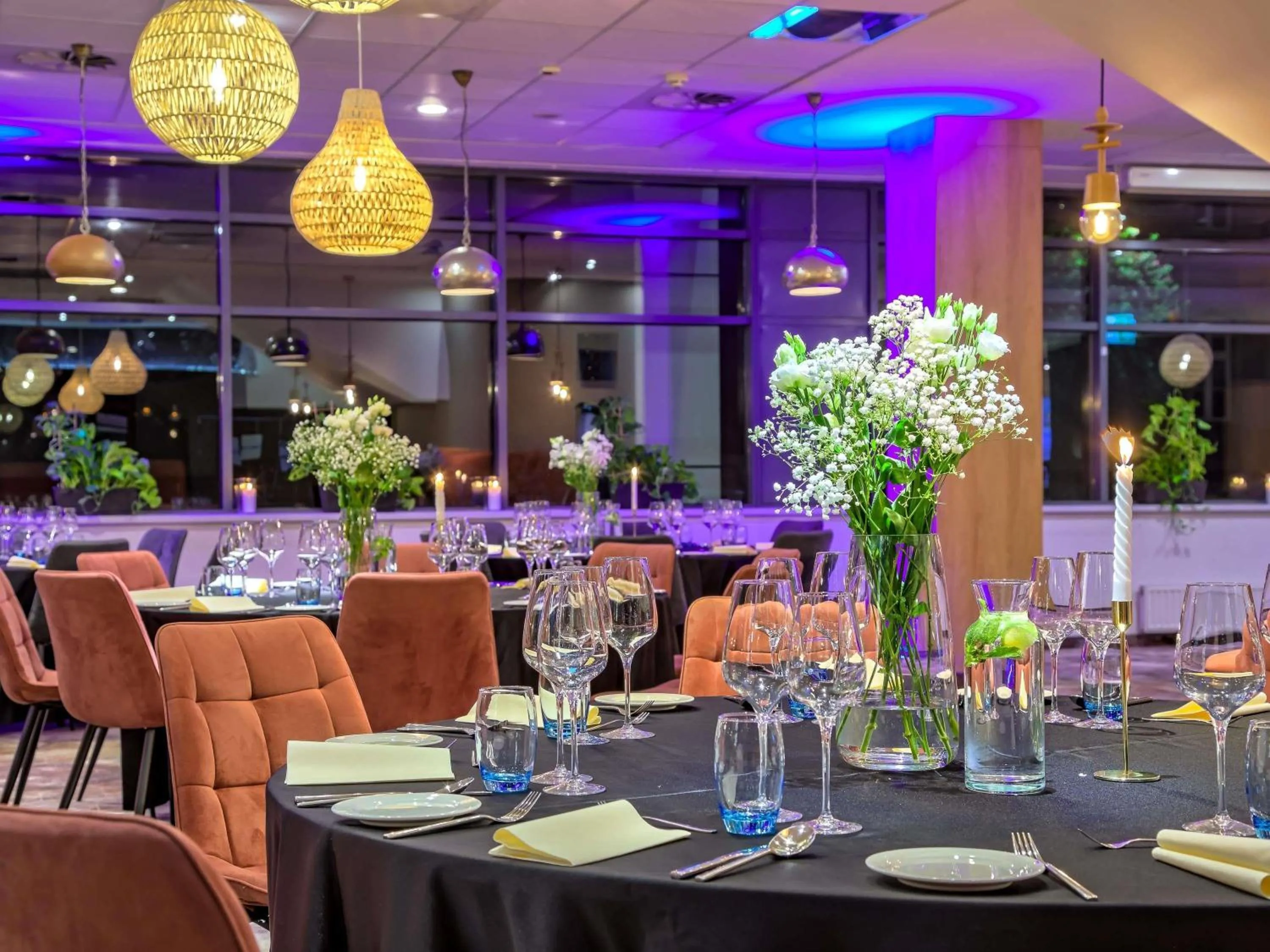 Lounge or bar in Novotel Kraków Centrum