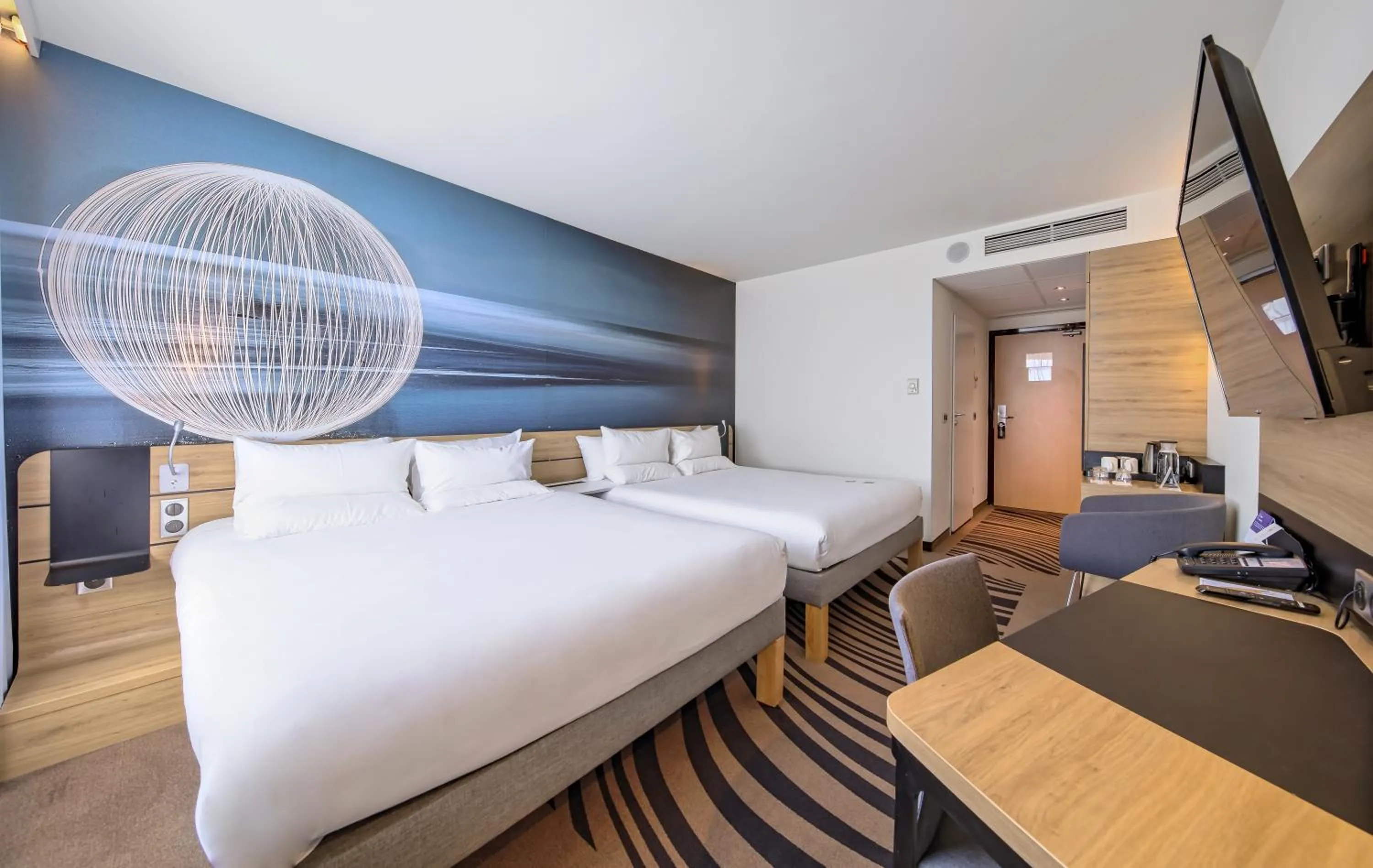 Bed in Novotel Kraków Centrum