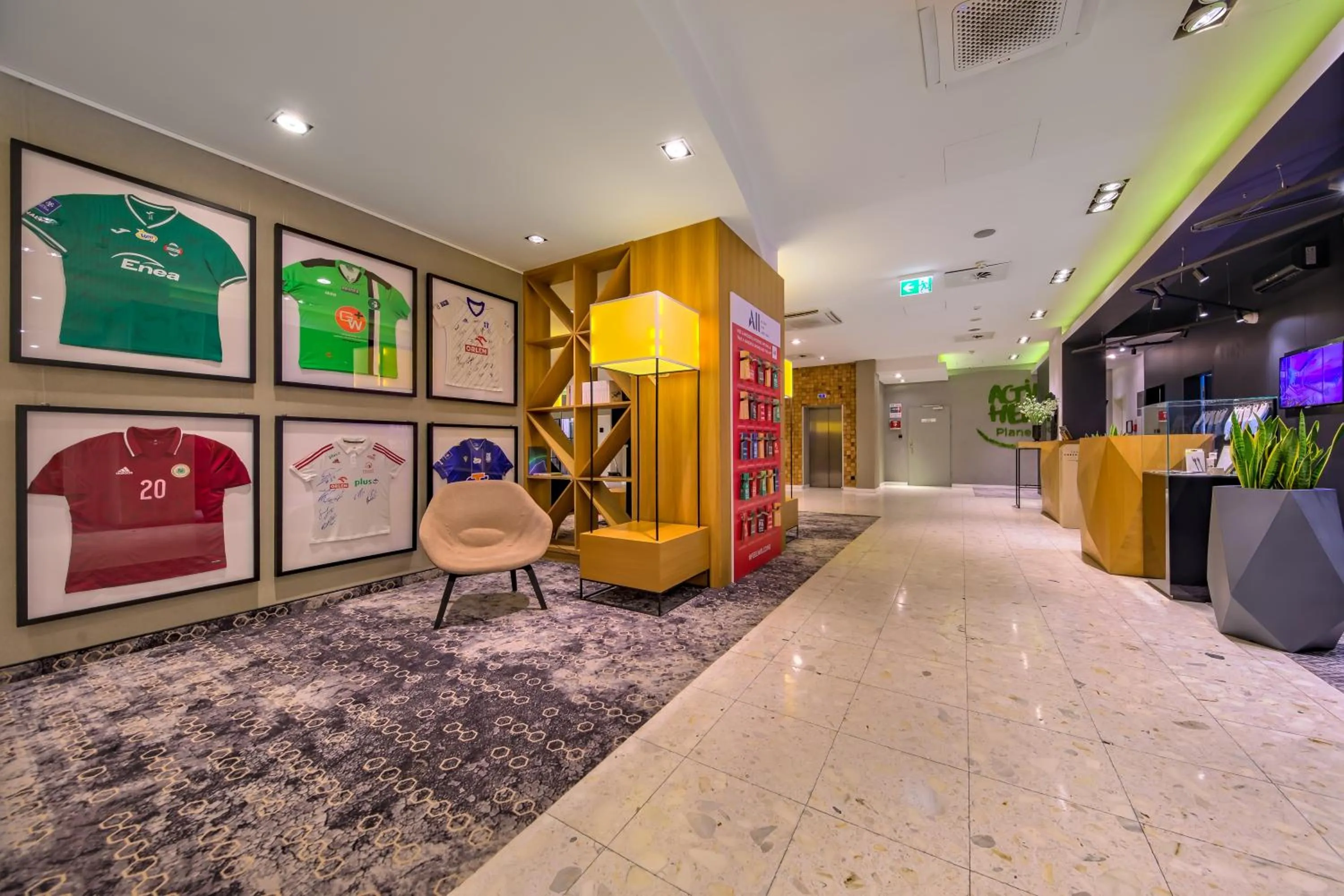 Lobby or reception in Novotel Kraków Centrum