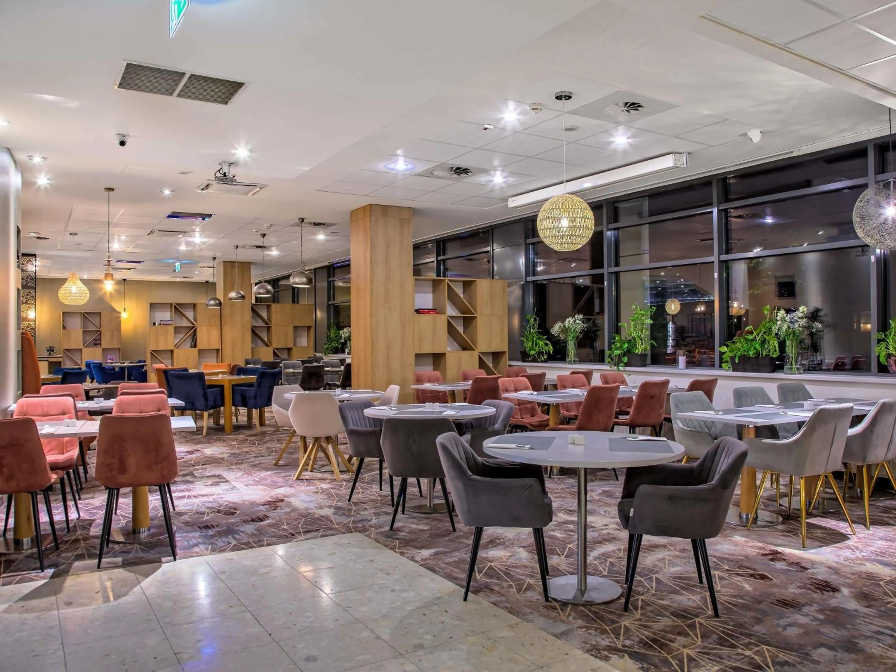 Lounge or bar in Novotel Kraków Centrum