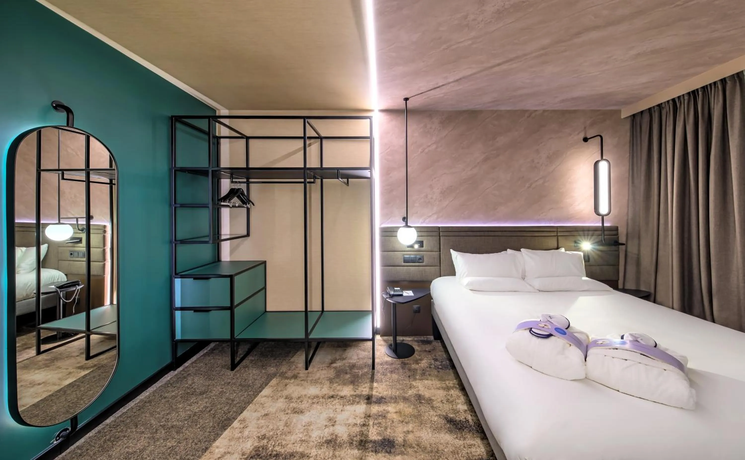 Bed in Novotel Kraków Centrum