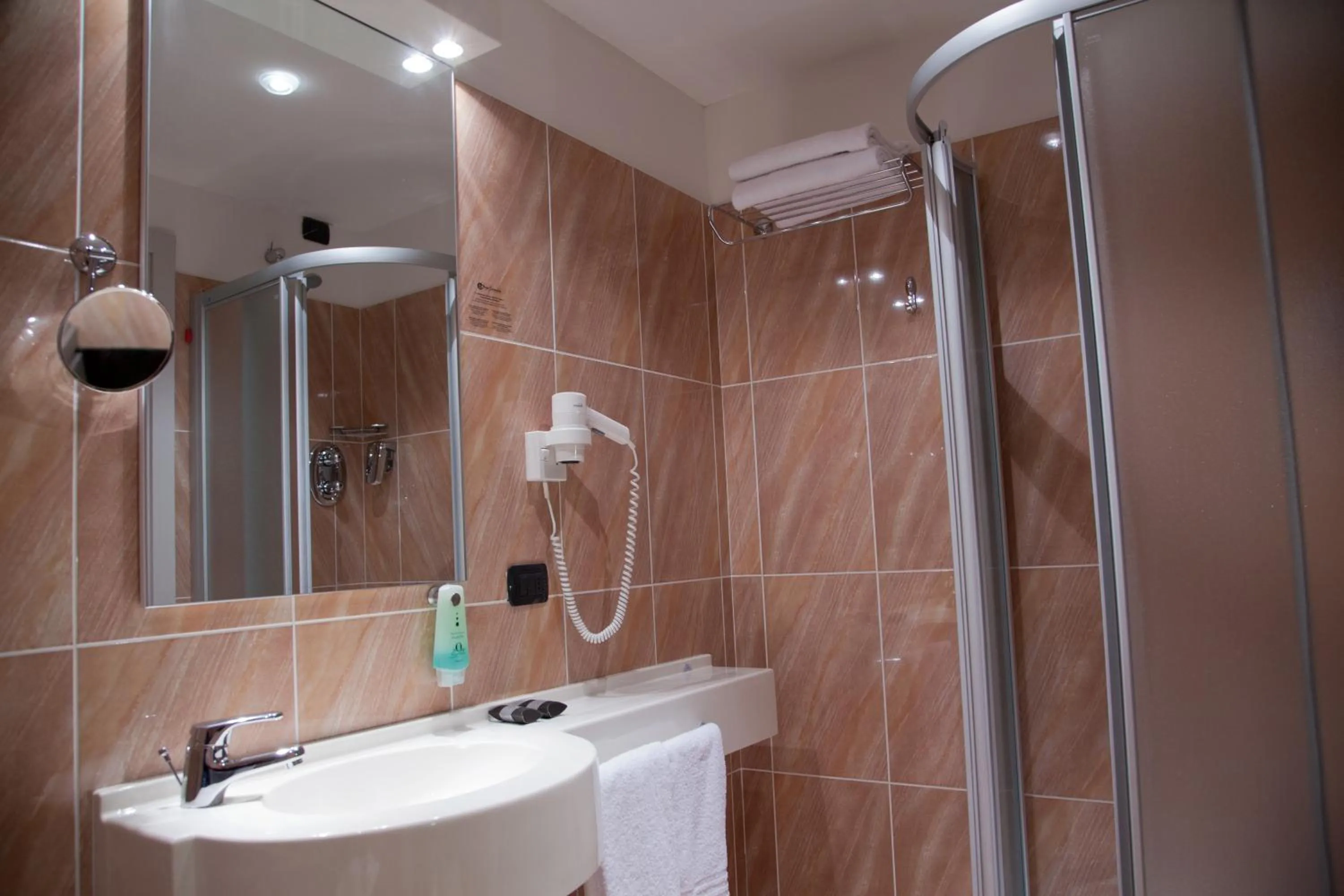 Bathroom in Continental Urban Art Hotel