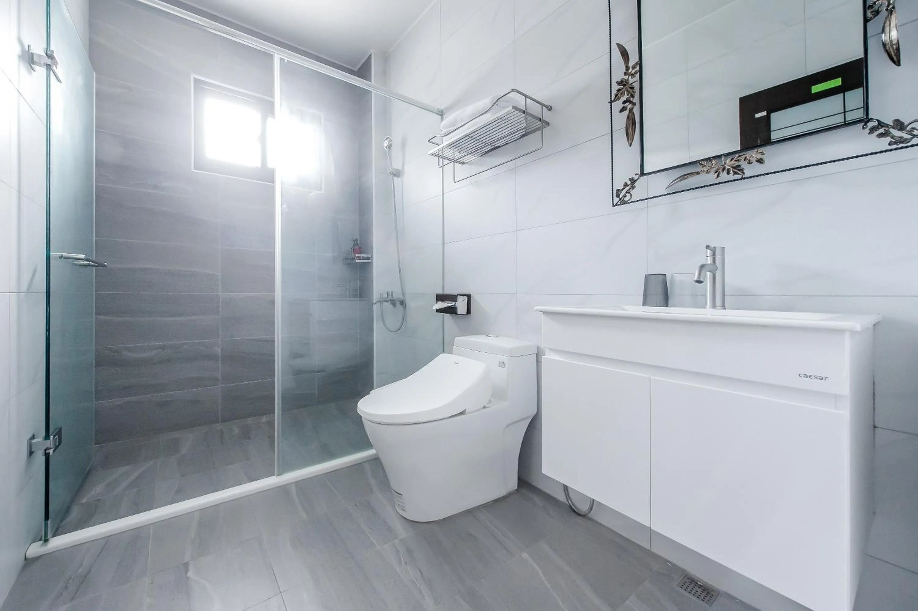 Shower in Choco Style Inn