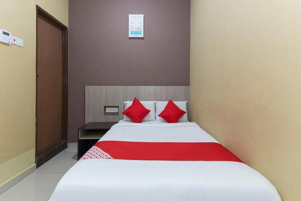 Bed in Silibin Times Inn Hotel