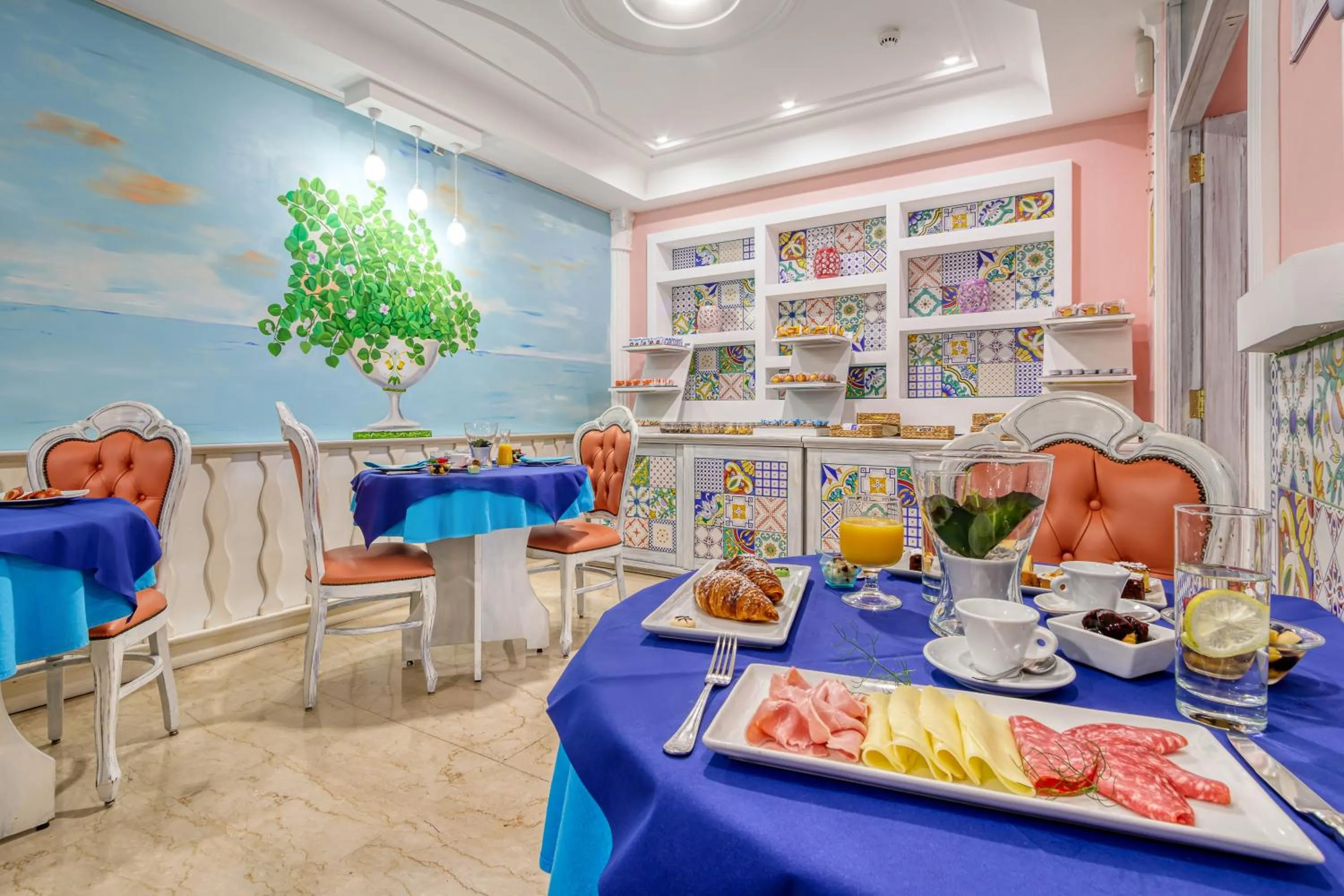 Breakfast in Hotel Prestige