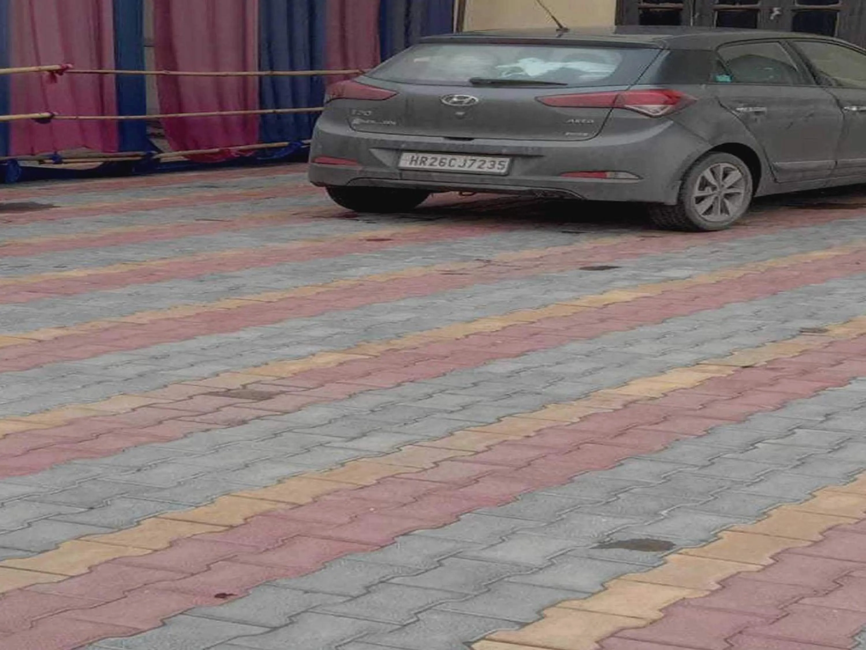 Facade/entrance in SPOT ON Hotel Deepak Palace