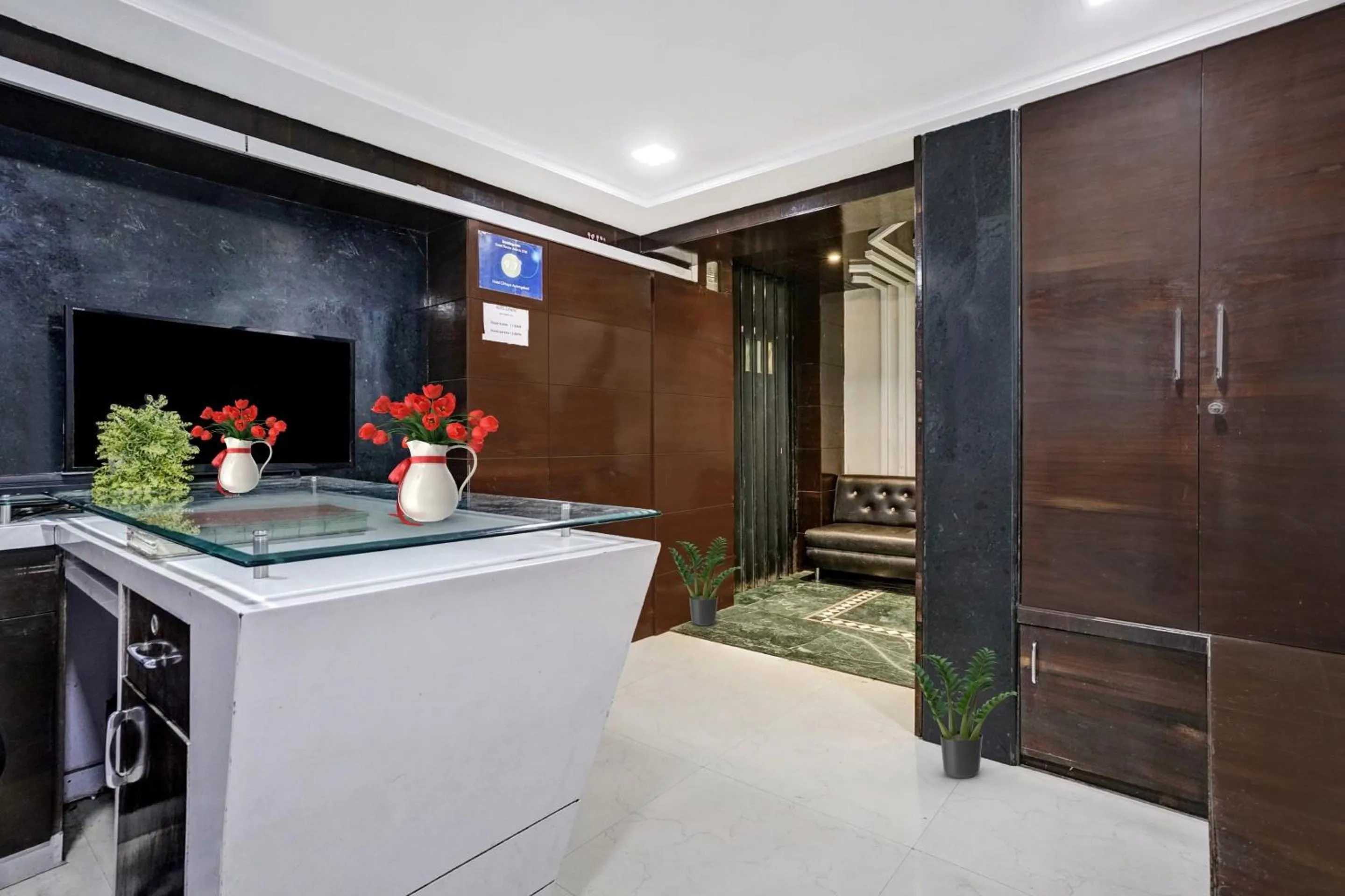 Lobby or reception in Hotel O Chhaya