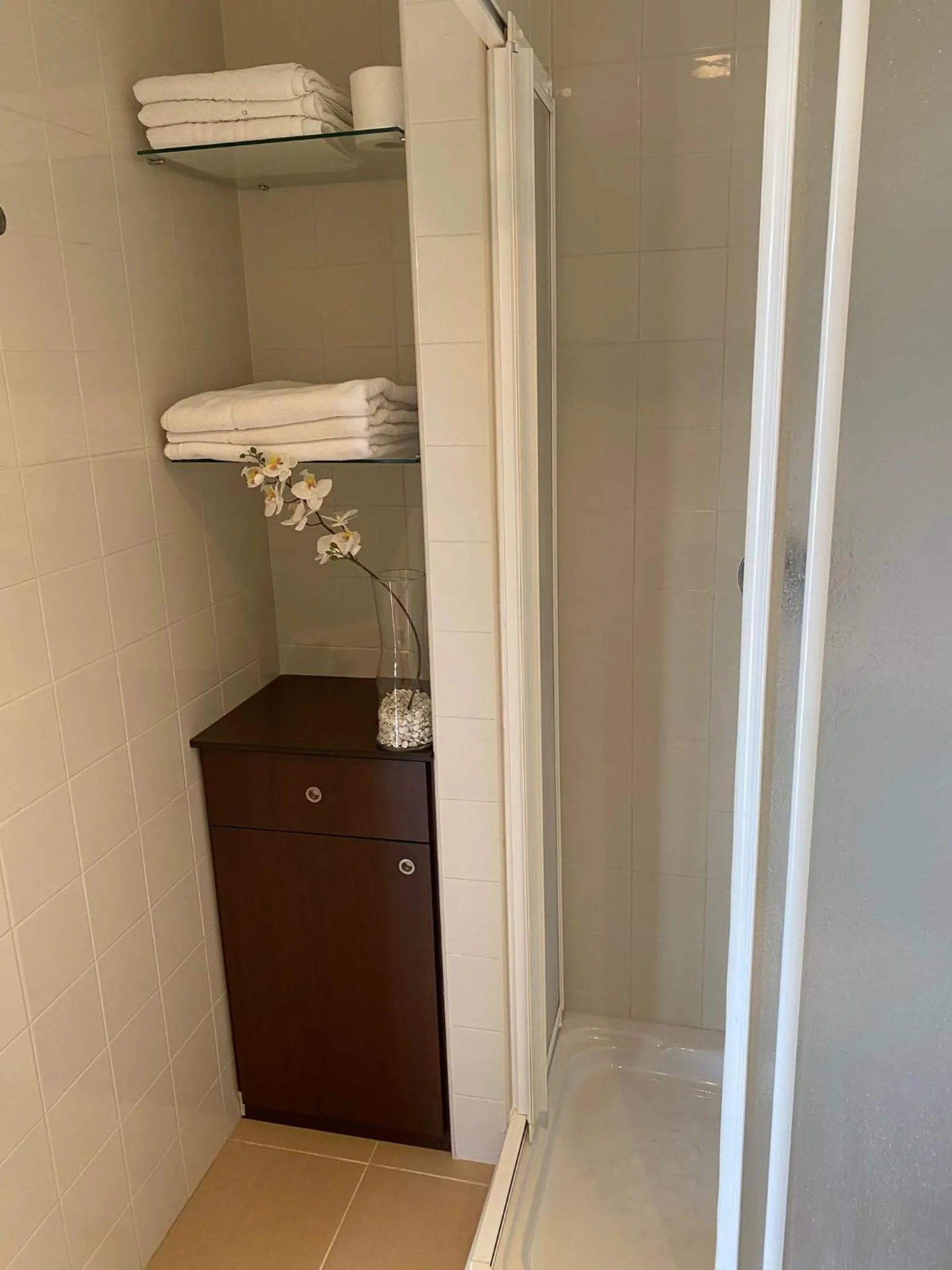 Shower in Hospedería San Froilan