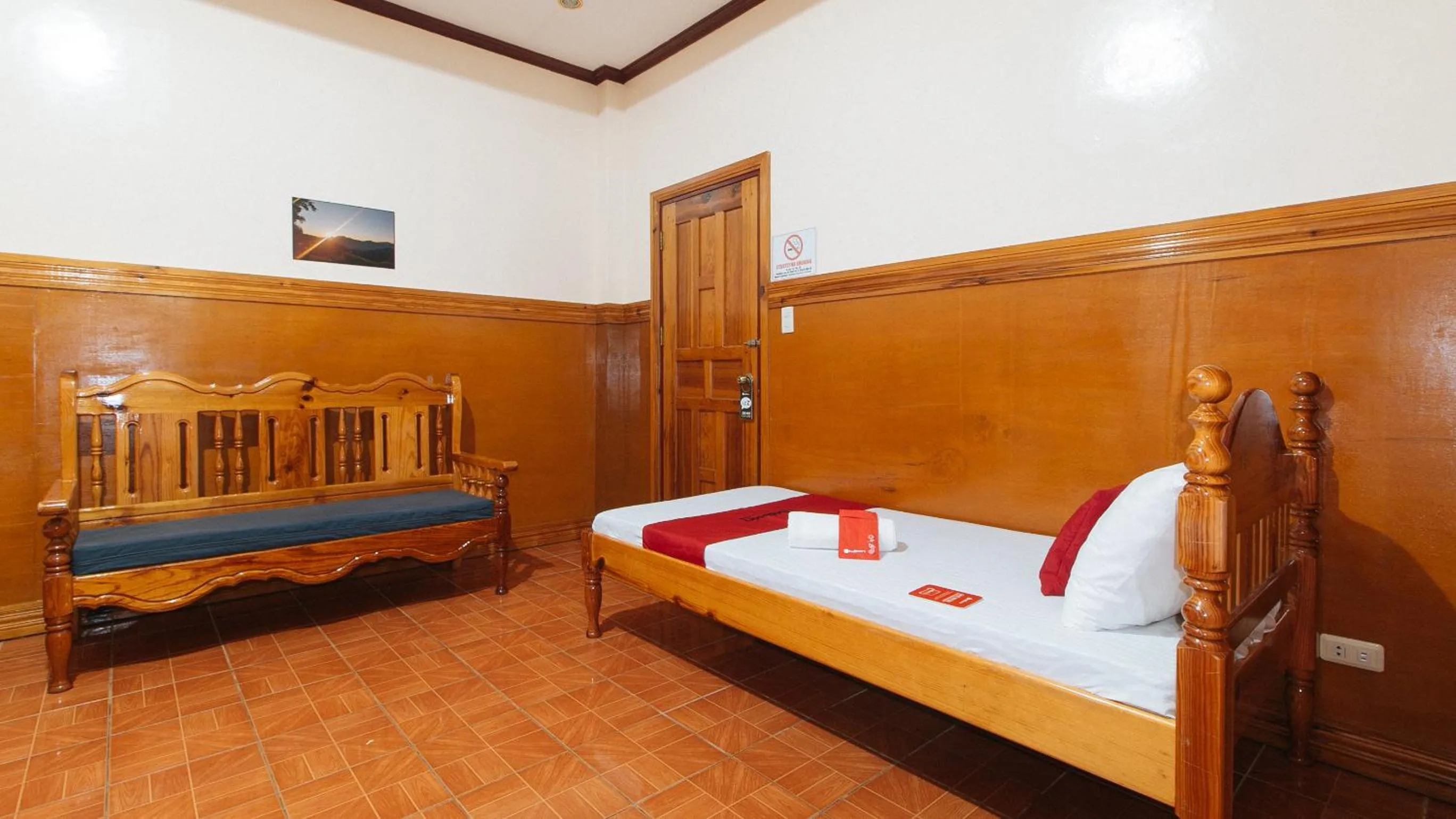 Photo of the whole room, Bed in RedDoorz @ Sagada Sunrise View Homestay