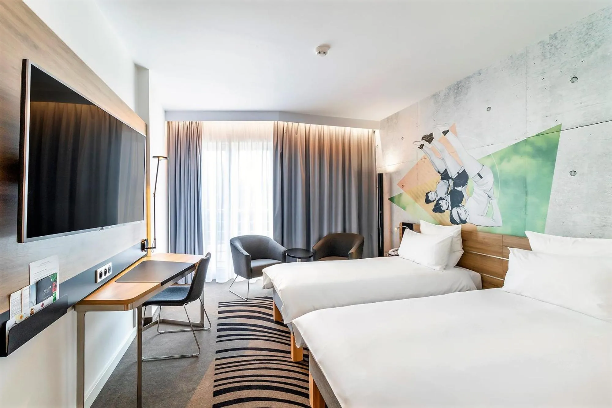 TV and multimedia, Bed in Novotel Warszawa Airport