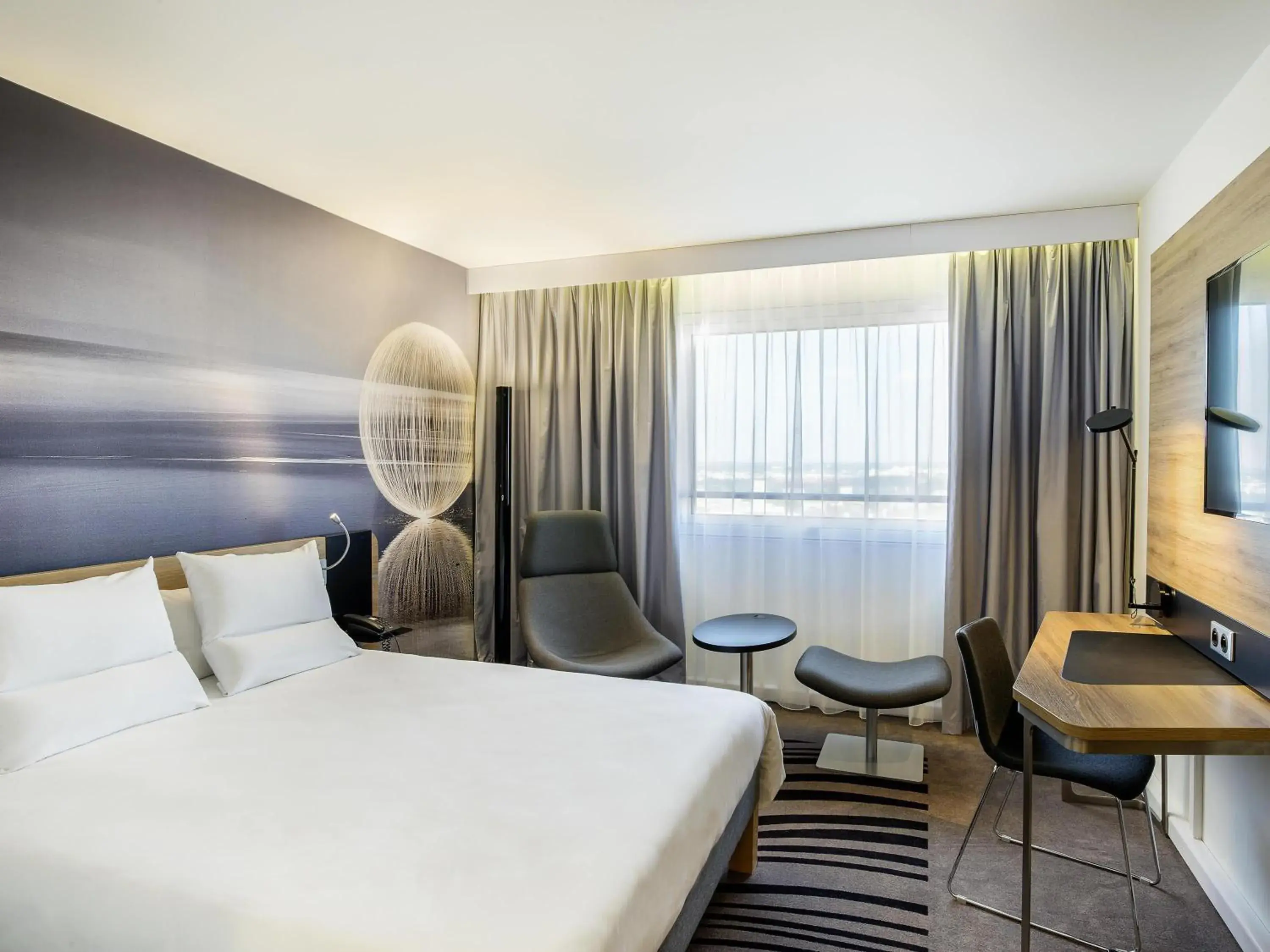 Executive Double Room in Novotel Warszawa Airport Executive Double Room in Novotel Warszawa Airport