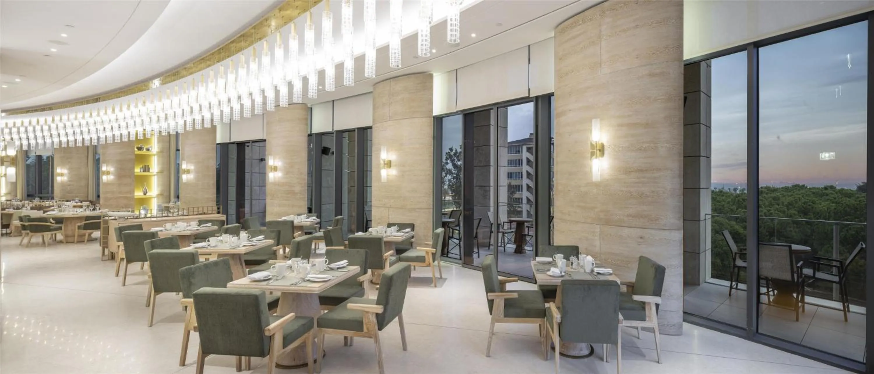 Restaurant/places to eat in Hyatt Regency Izmir IstinyePark