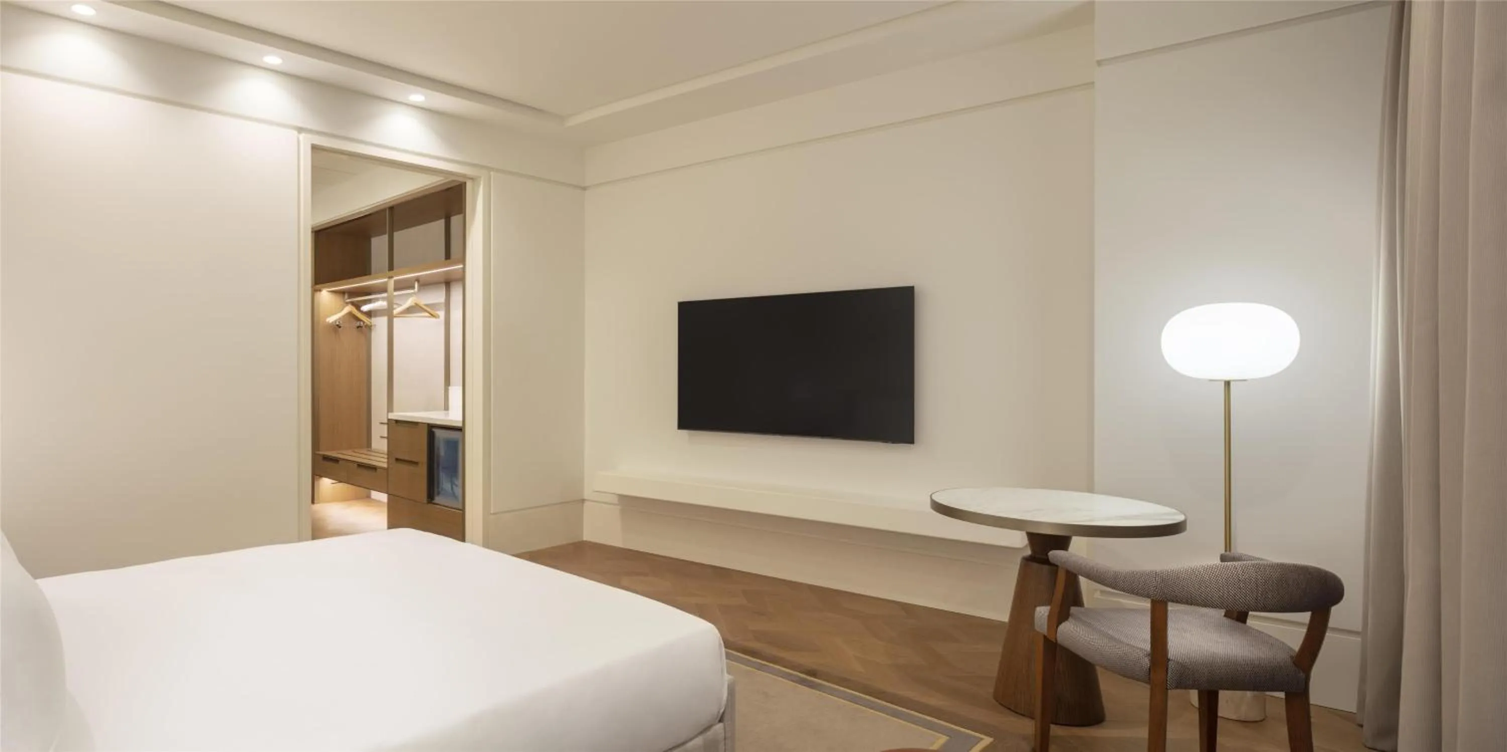 Bedroom, Bed in Hyatt Regency Izmir IstinyePark