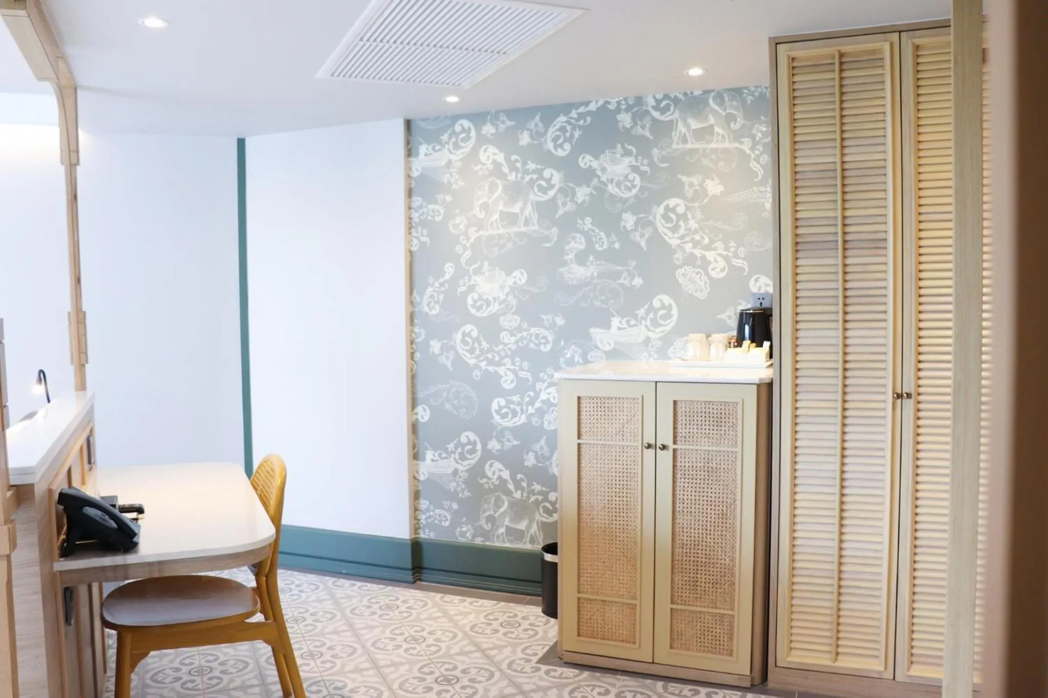 wardrobe in The Quarter Chaophraya by UHG