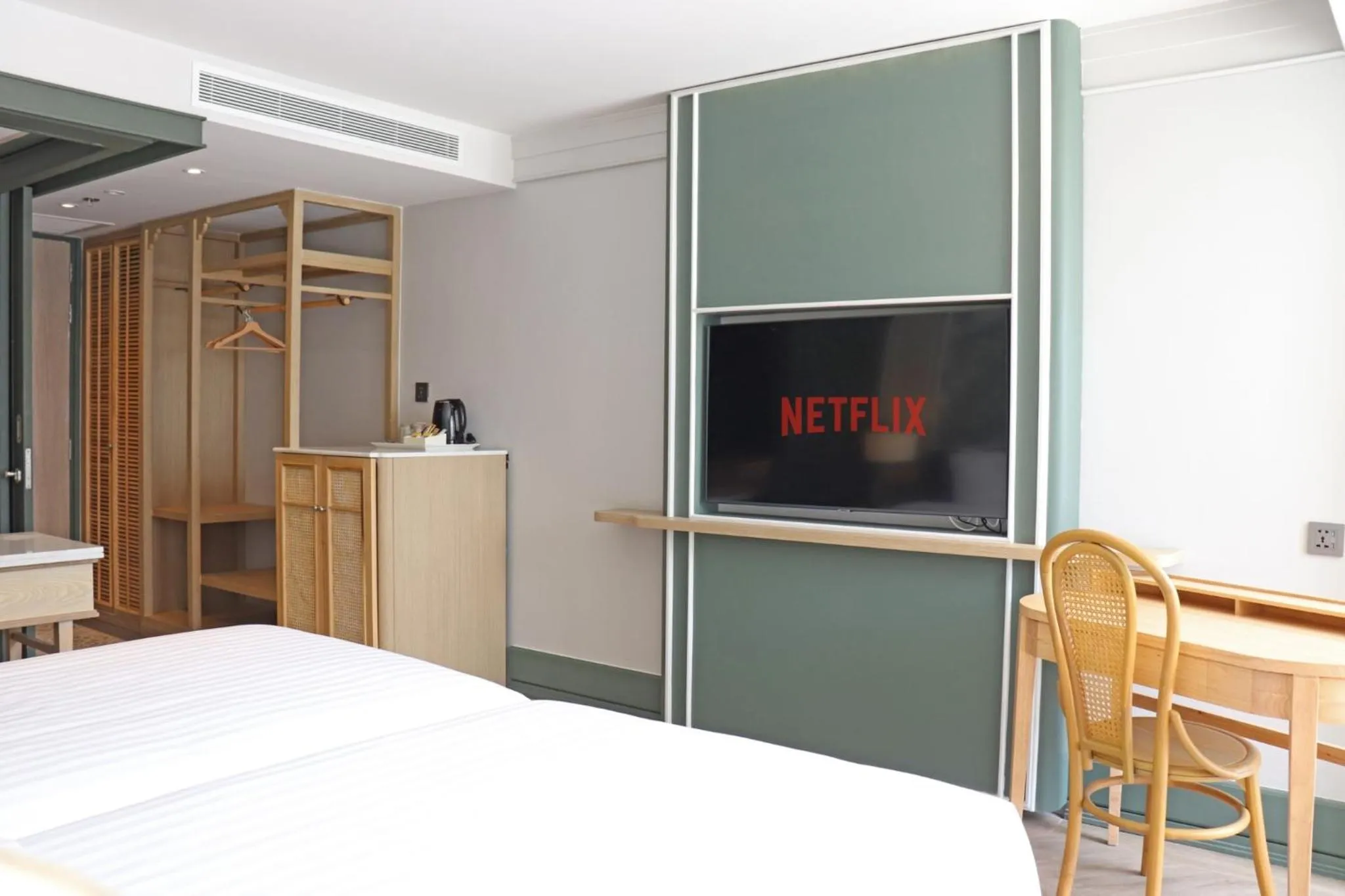 TV and multimedia, Bed in The Quarter Chaophraya by UHG