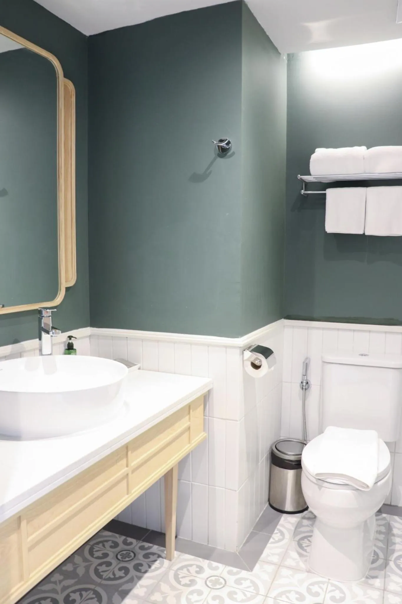 Toilet in The Quarter Chaophraya by UHG