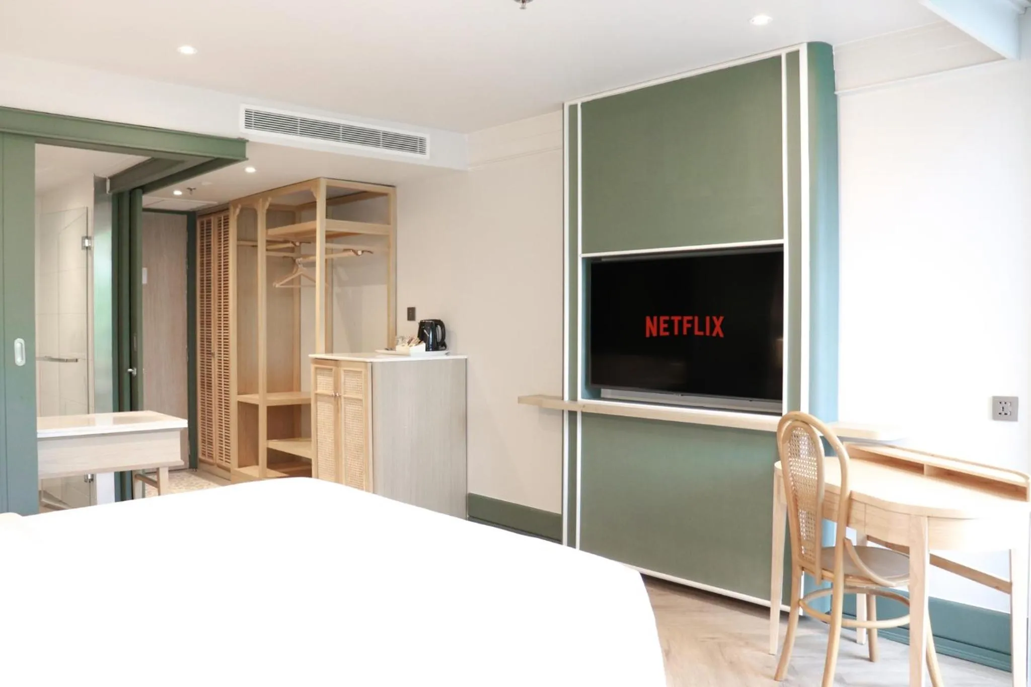 Bed in The Quarter Chaophraya by UHG