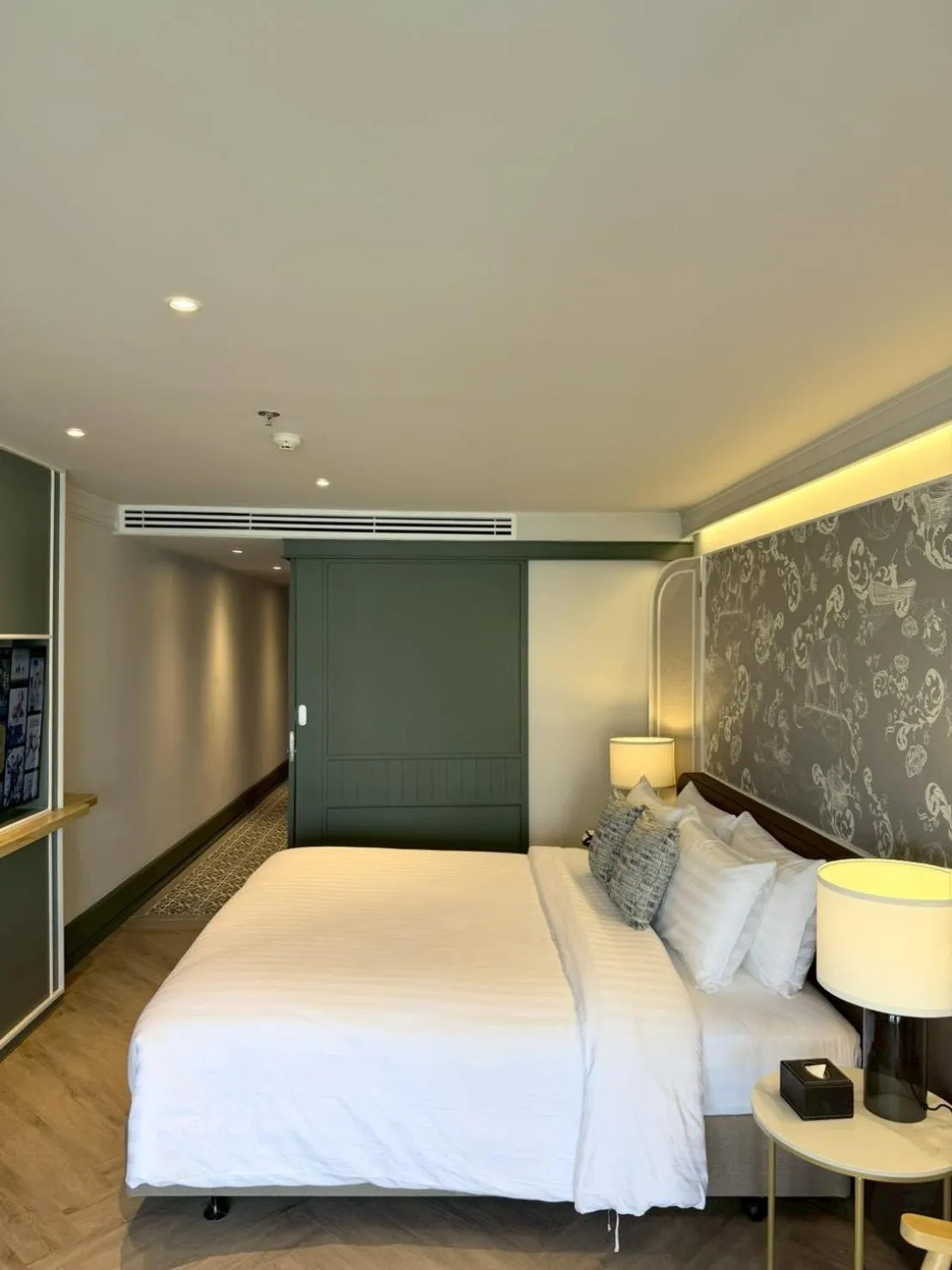 Bed in The Quarter Chaophraya by UHG