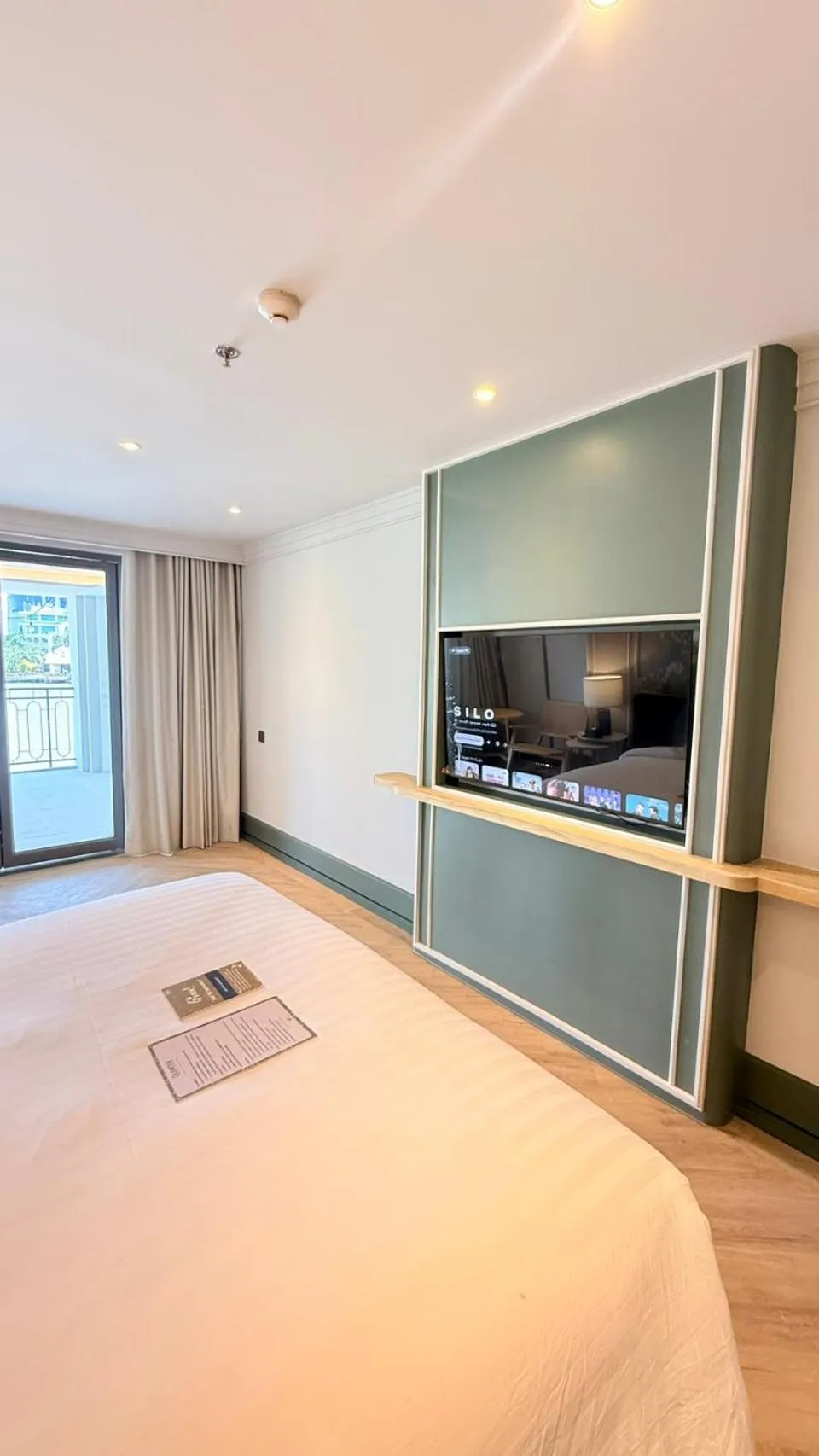 Bed in The Quarter Chaophraya by UHG