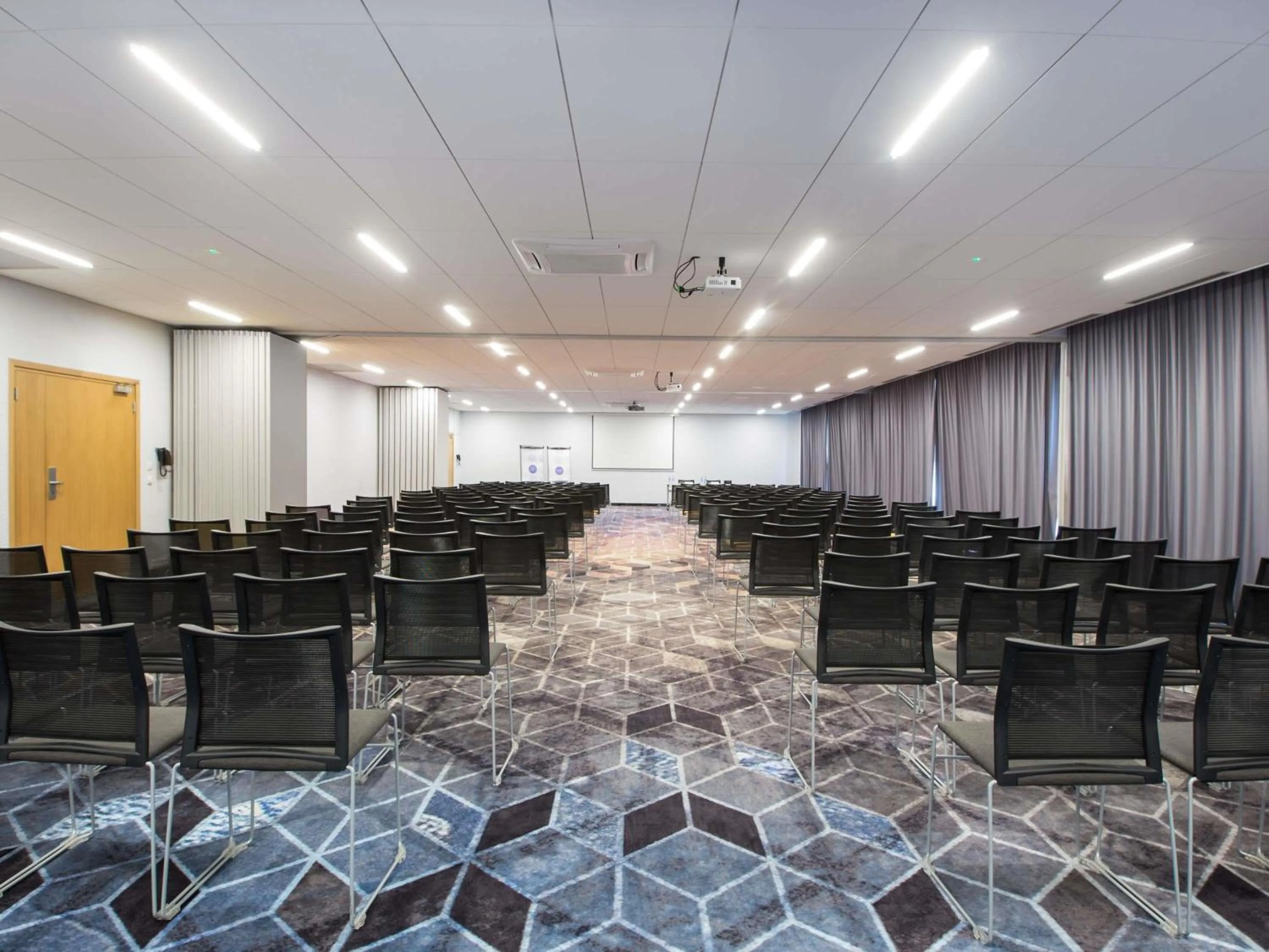 Meeting/conference room in Novotel Wrocław City