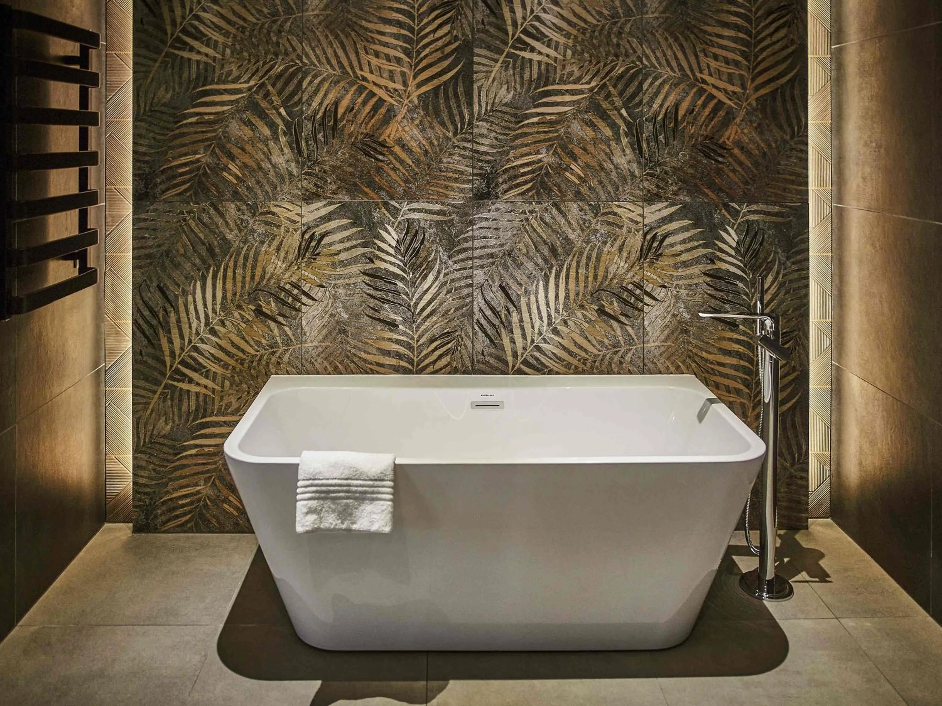 Bedroom in Novotel Wrocław City