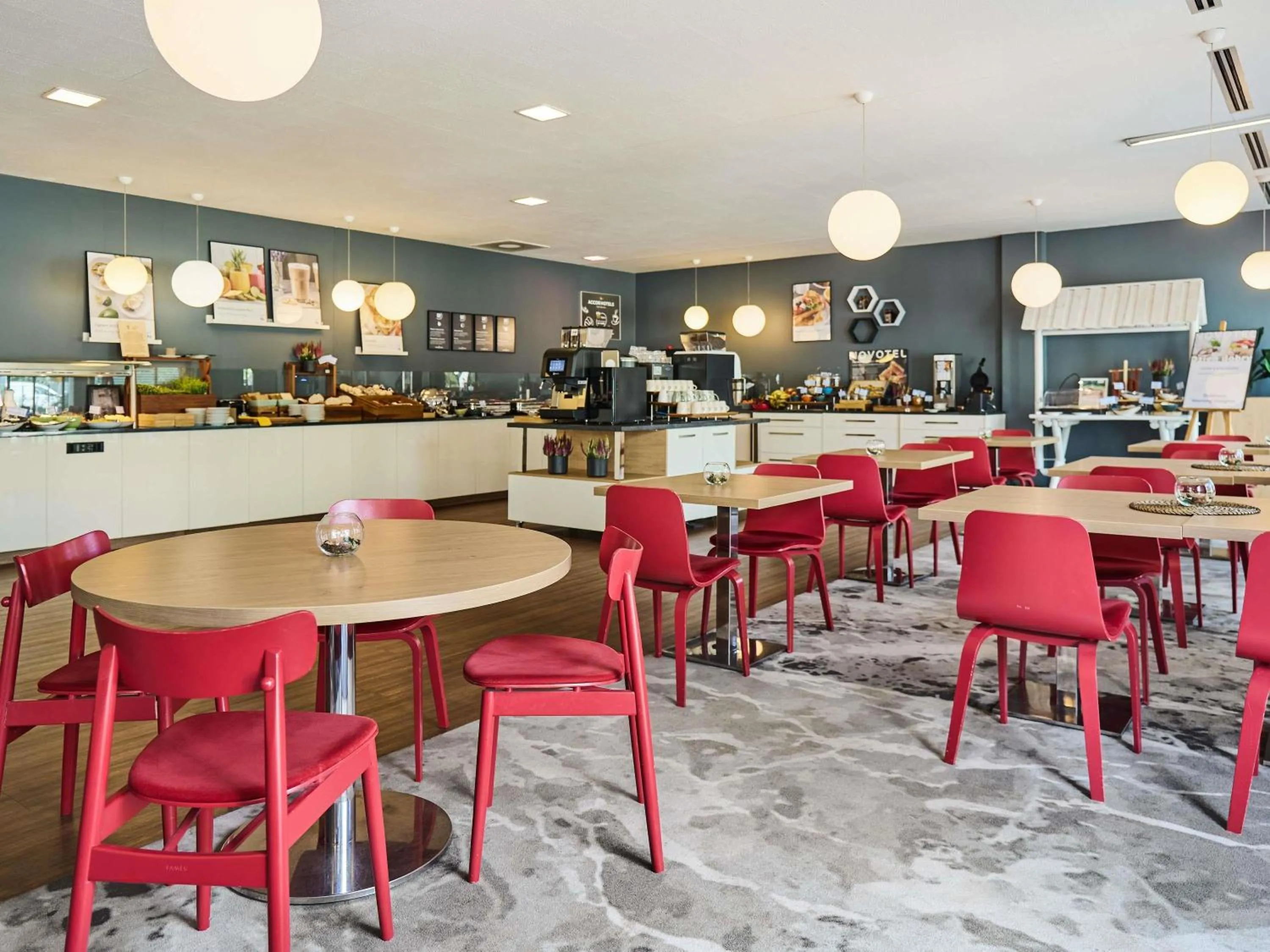 Property building in Novotel Wrocław City